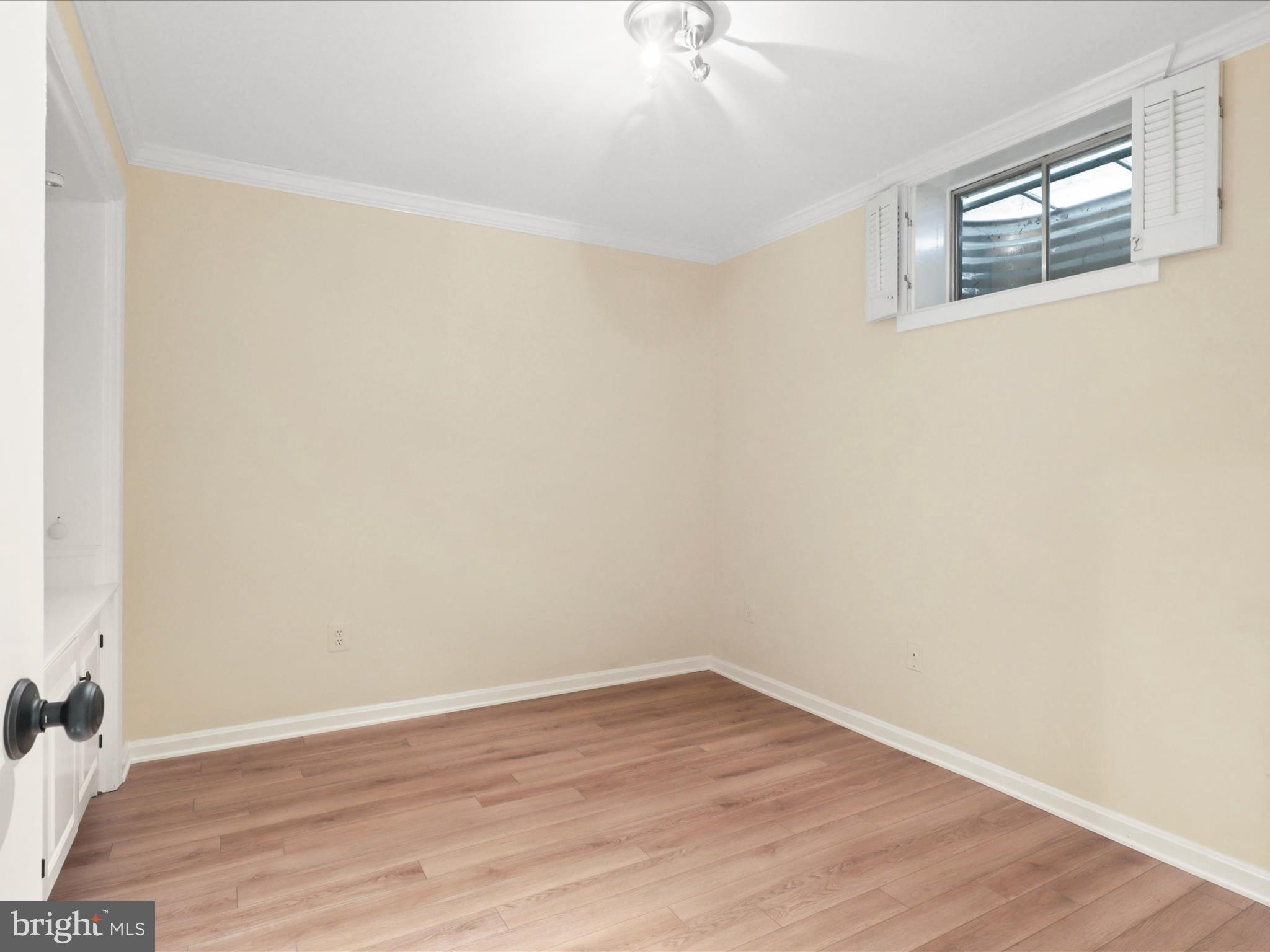 WINDGATE II - Residential