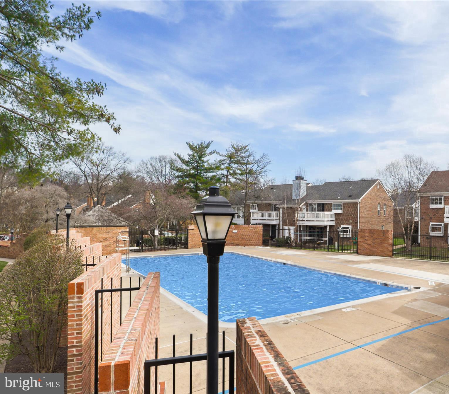 WINDGATE II - Residential