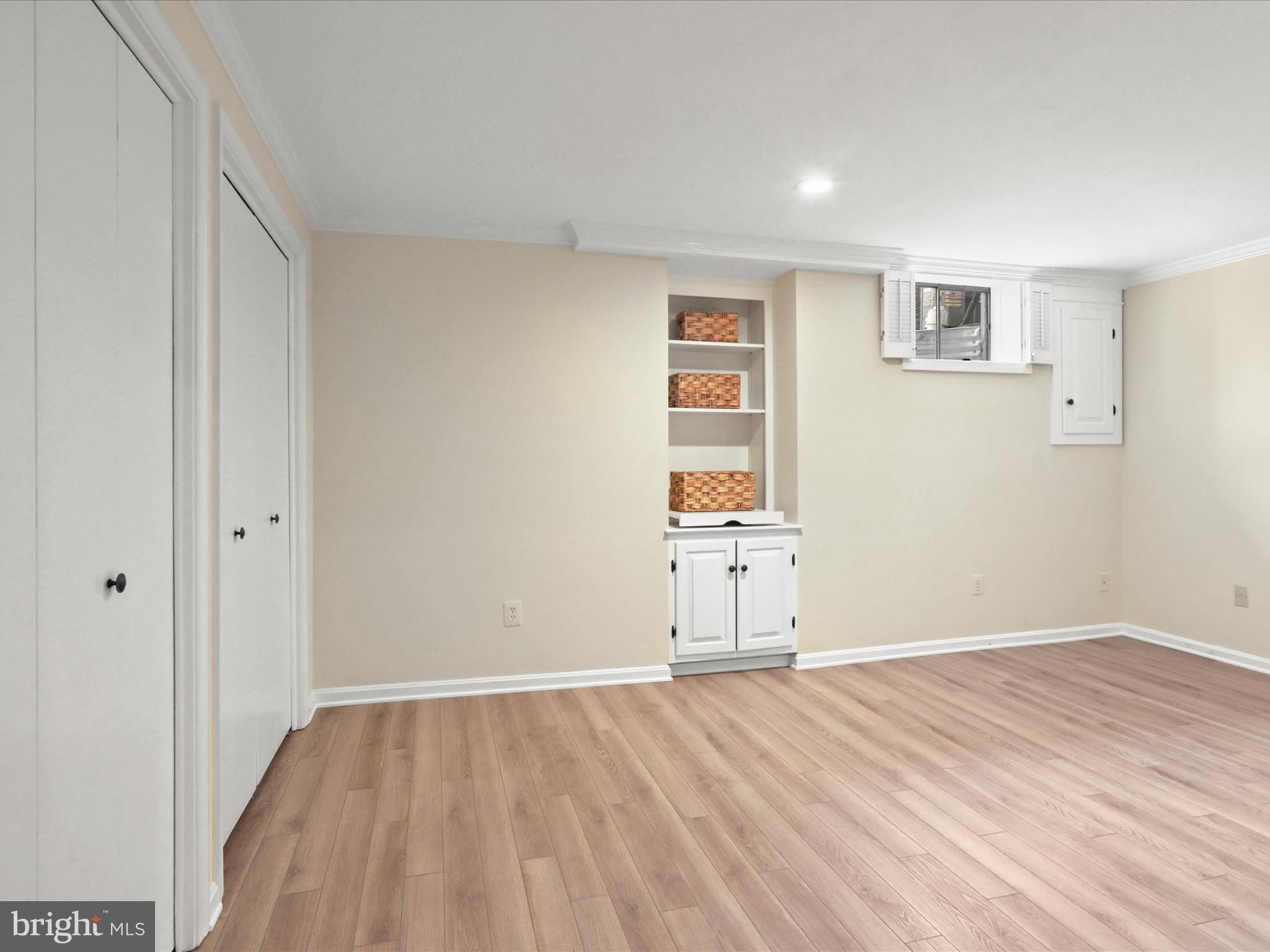 WINDGATE II - Residential
