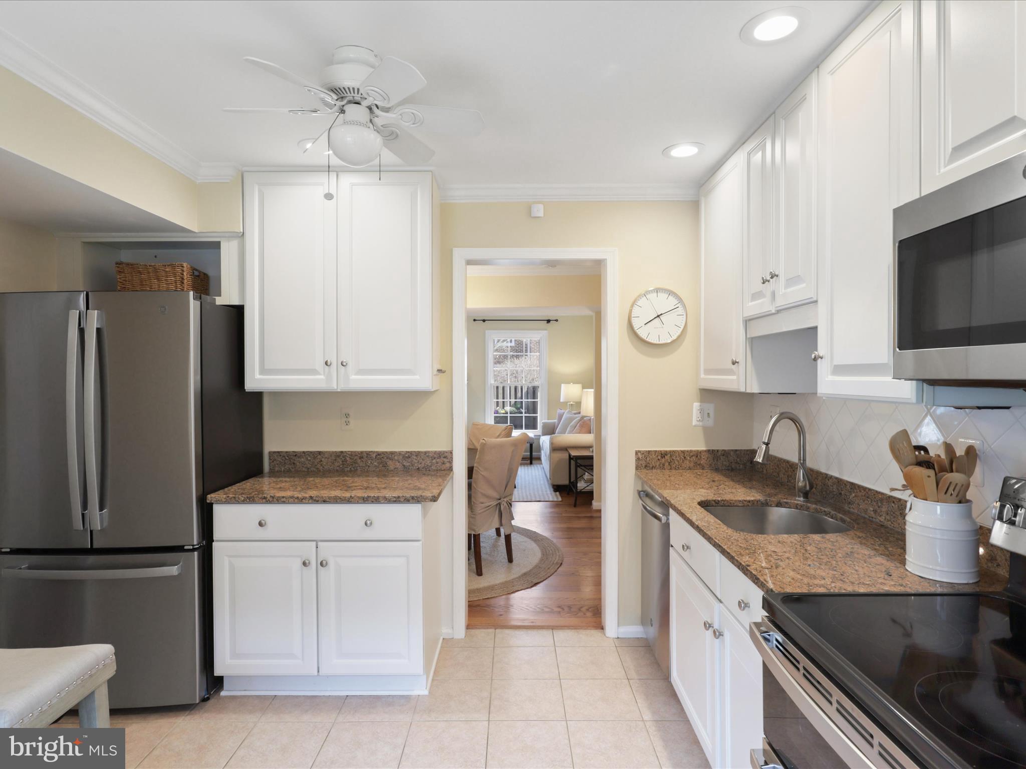 WINDGATE II - Residential