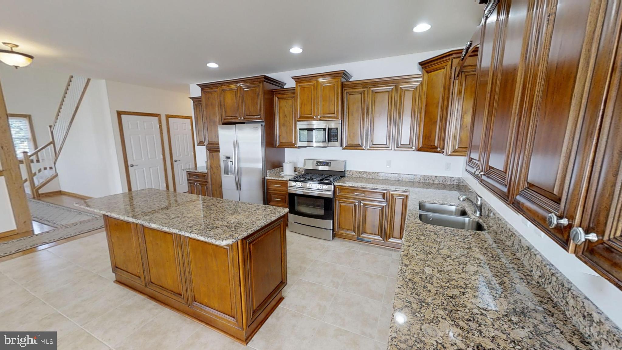 RIVERSIDE SUB - Residential