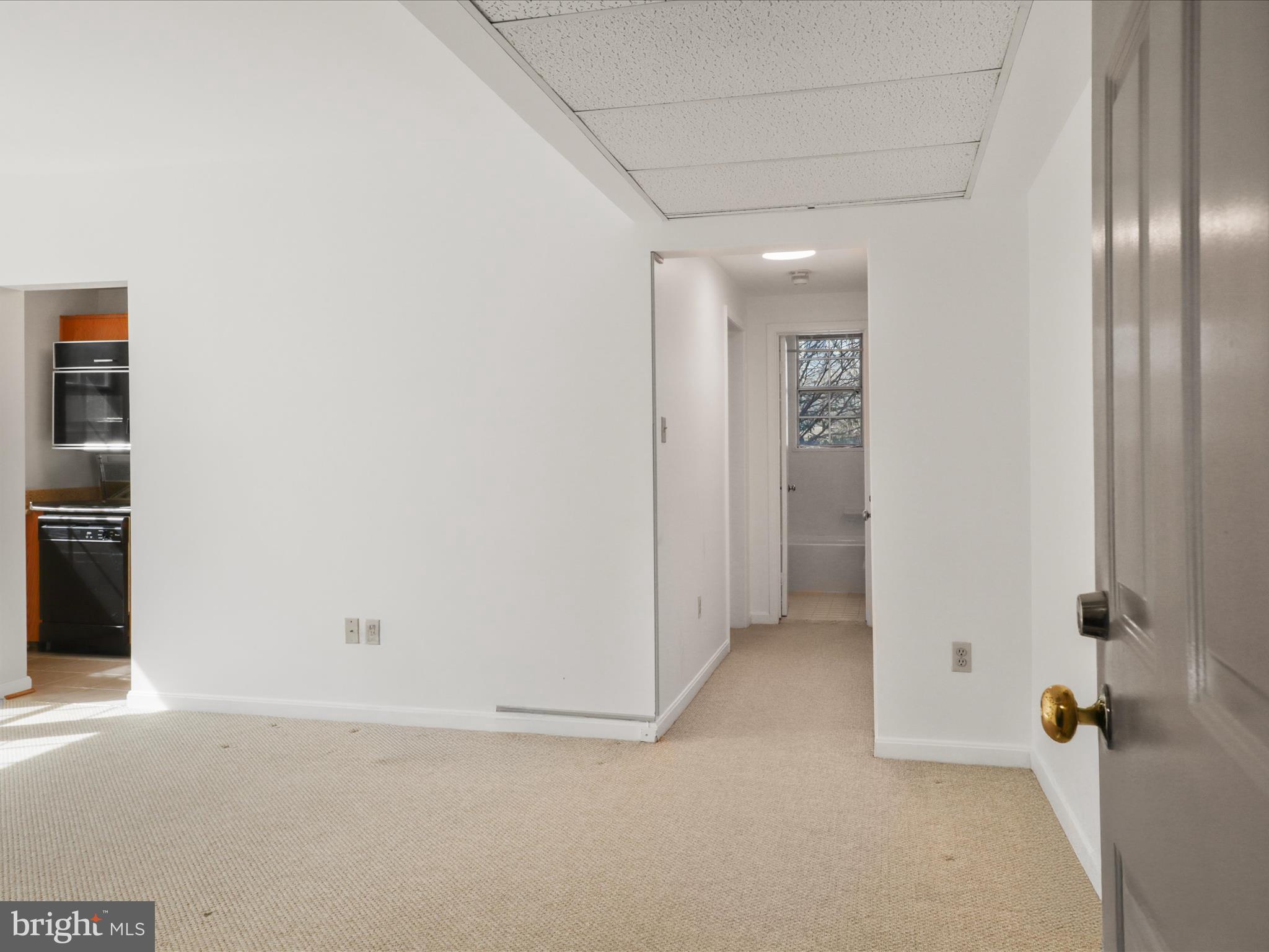 1909 KEY BOULEVARD 11554
