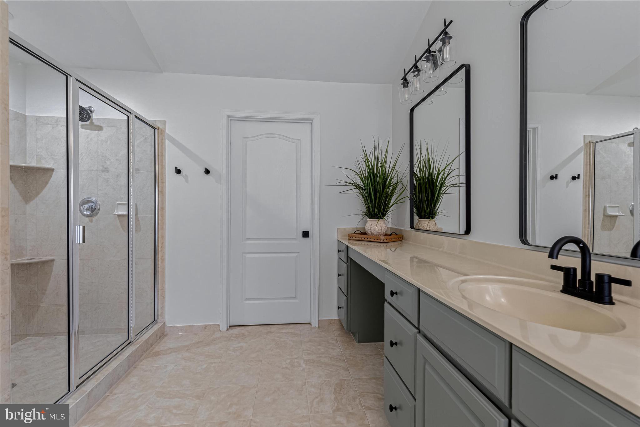 WATERFORD - Residential