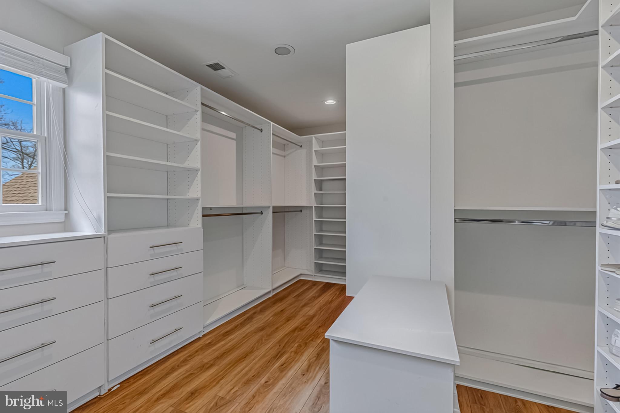 WATERFORD - Residential