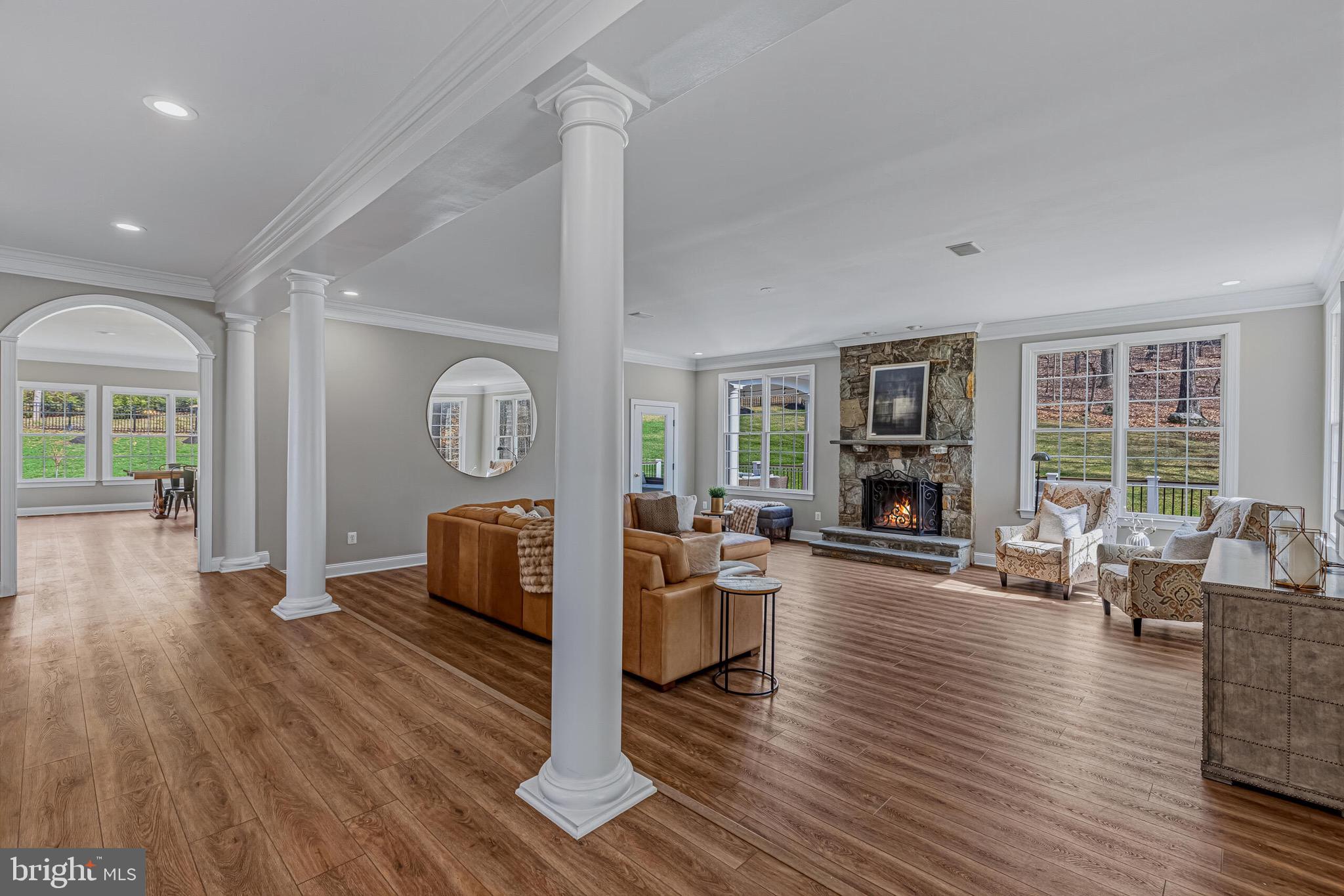 WATERFORD - Residential