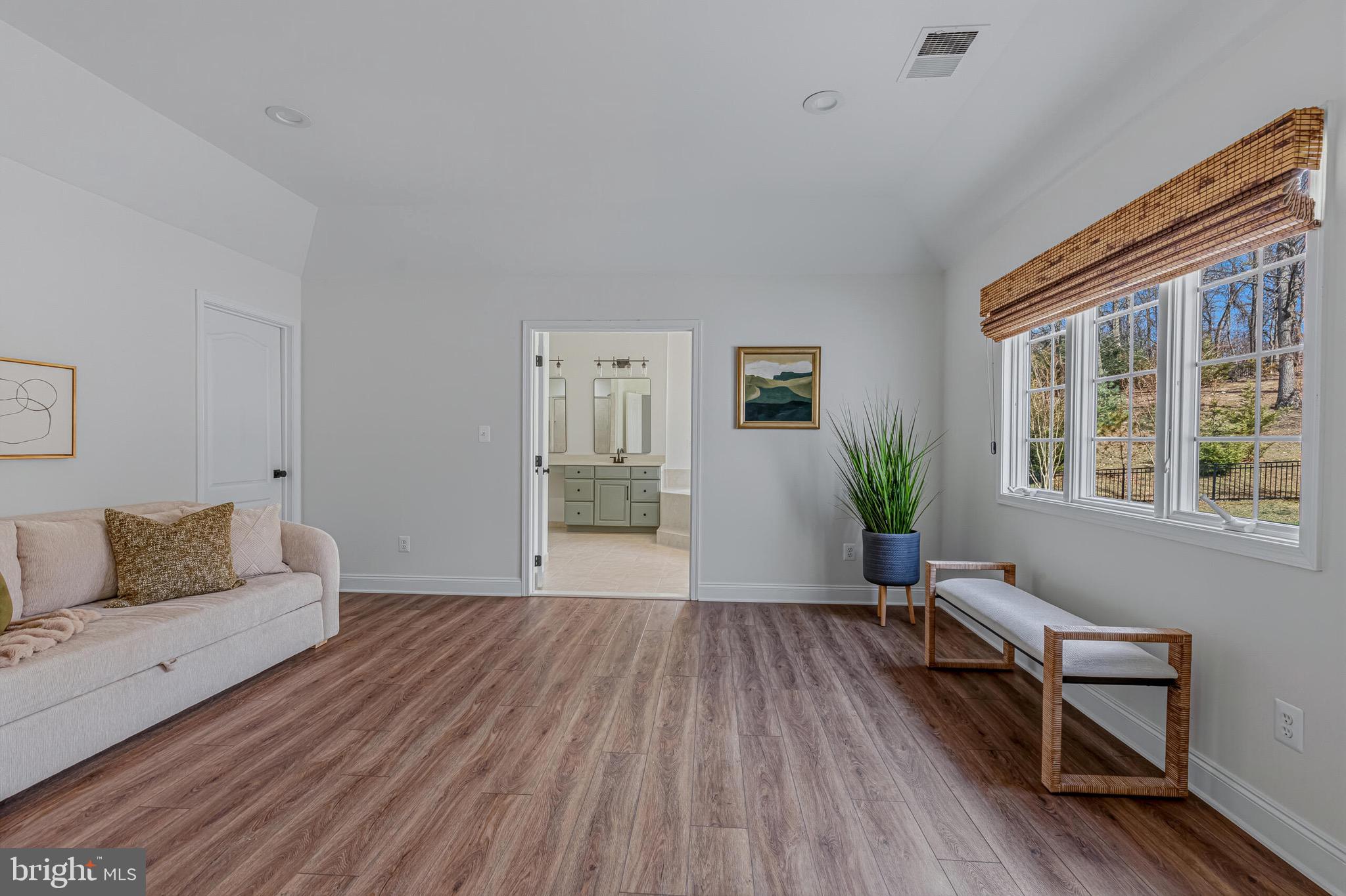 WATERFORD - Residential