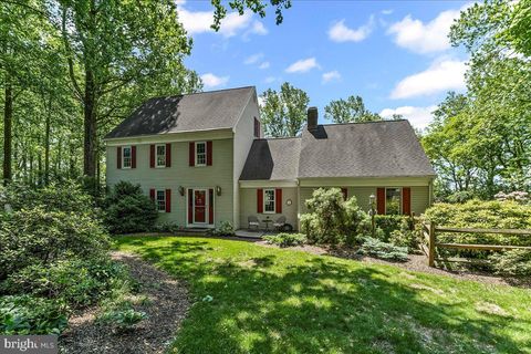 24 CHINKAPIN DRIVE FLEETWOOD PA 19522