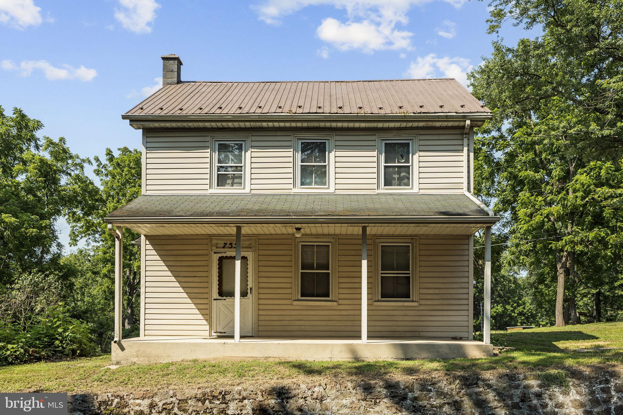 755 POPLAR STREET