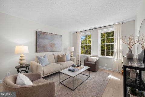 Photo of 2865 S Buchanan Street #B2, ARLINGTON, VA 22206 (MLS # VAAR2080830)