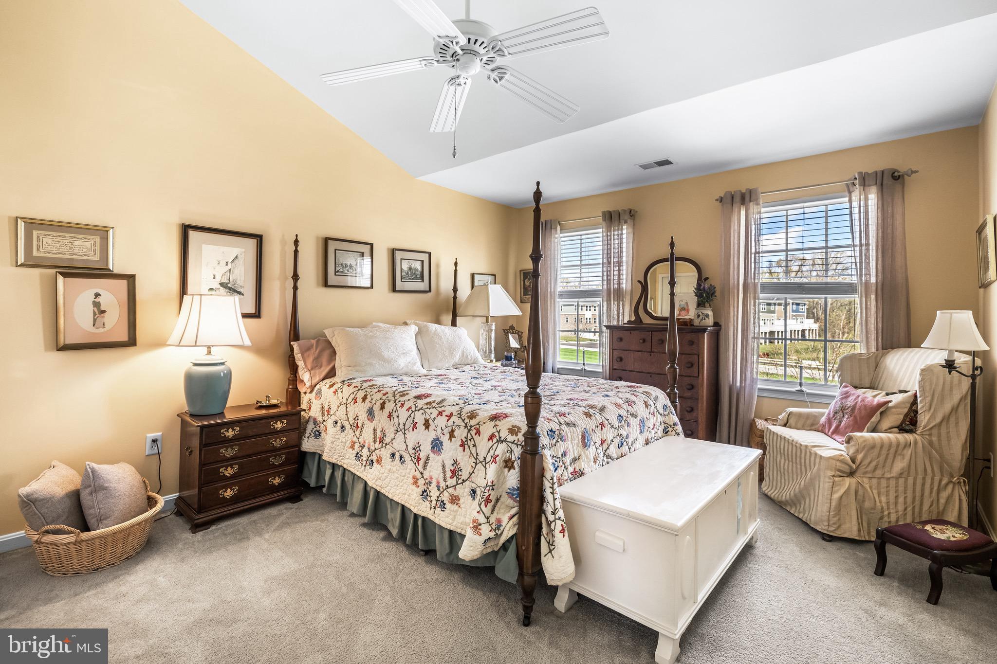 HOPEWELL POINTE - Residential