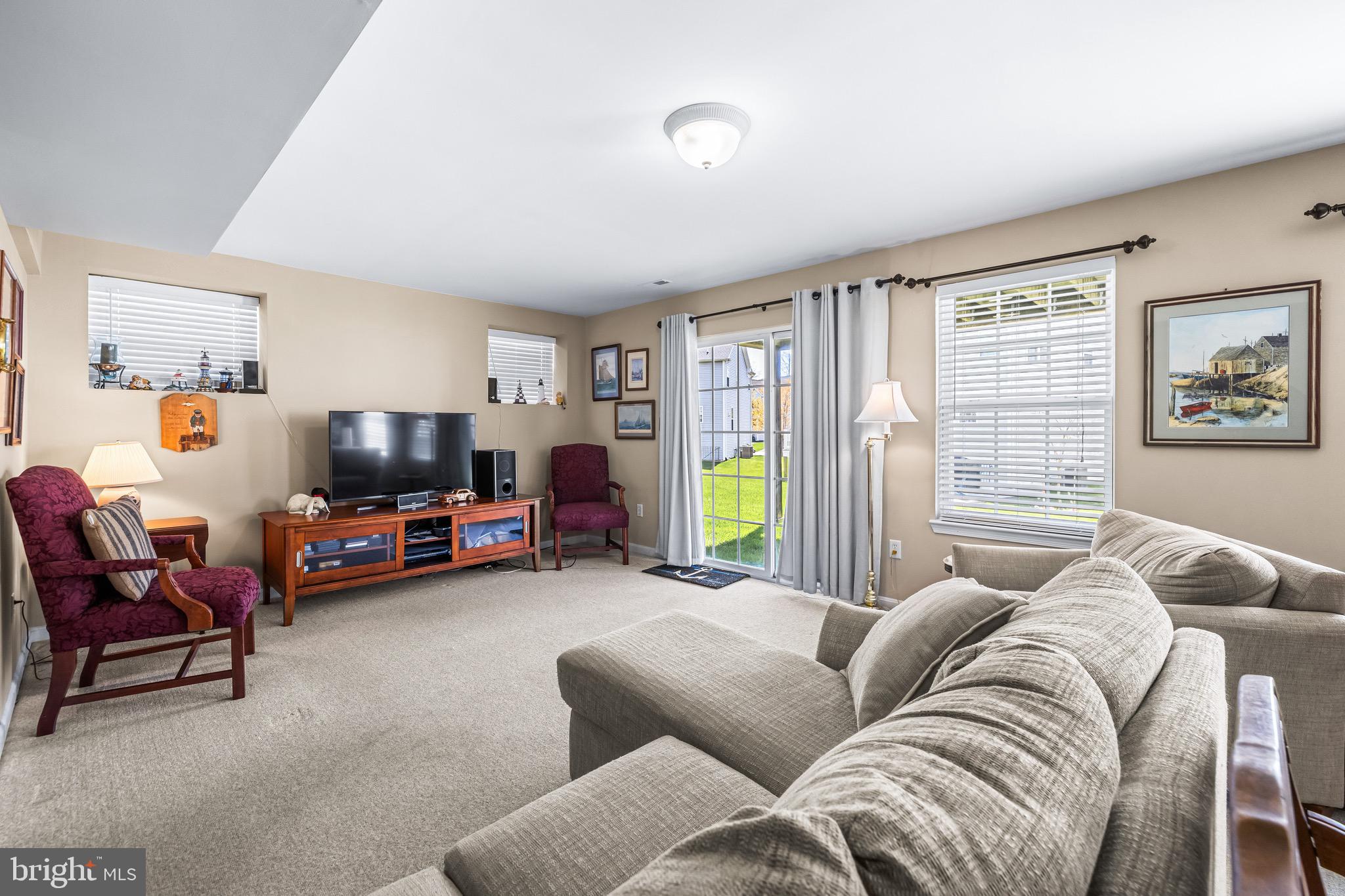 HOPEWELL POINTE - Residential