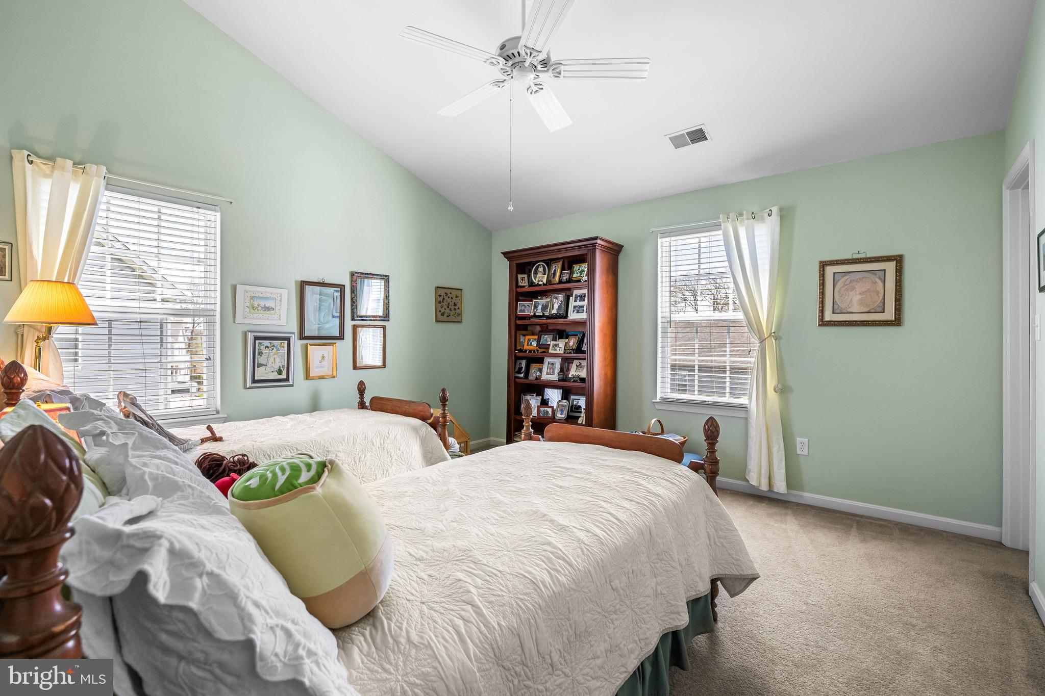 HOPEWELL POINTE - Residential
