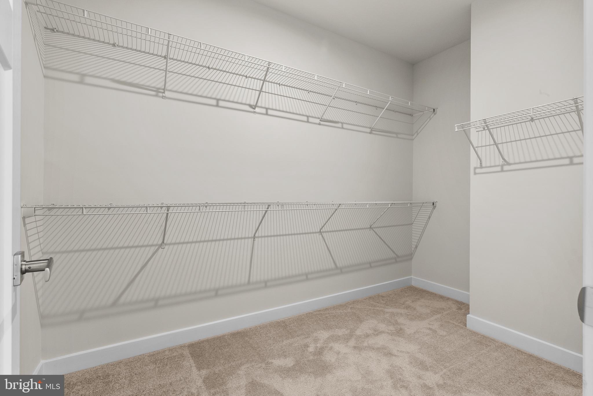 OAKDALE VILLAGE - Residential