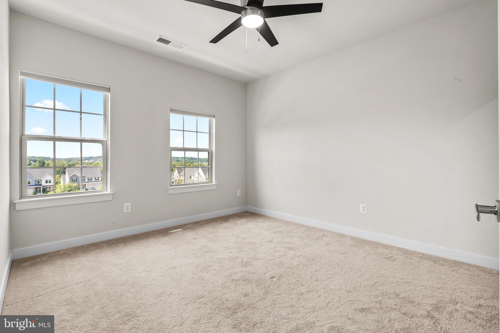 OAKDALE VILLAGE - Residential