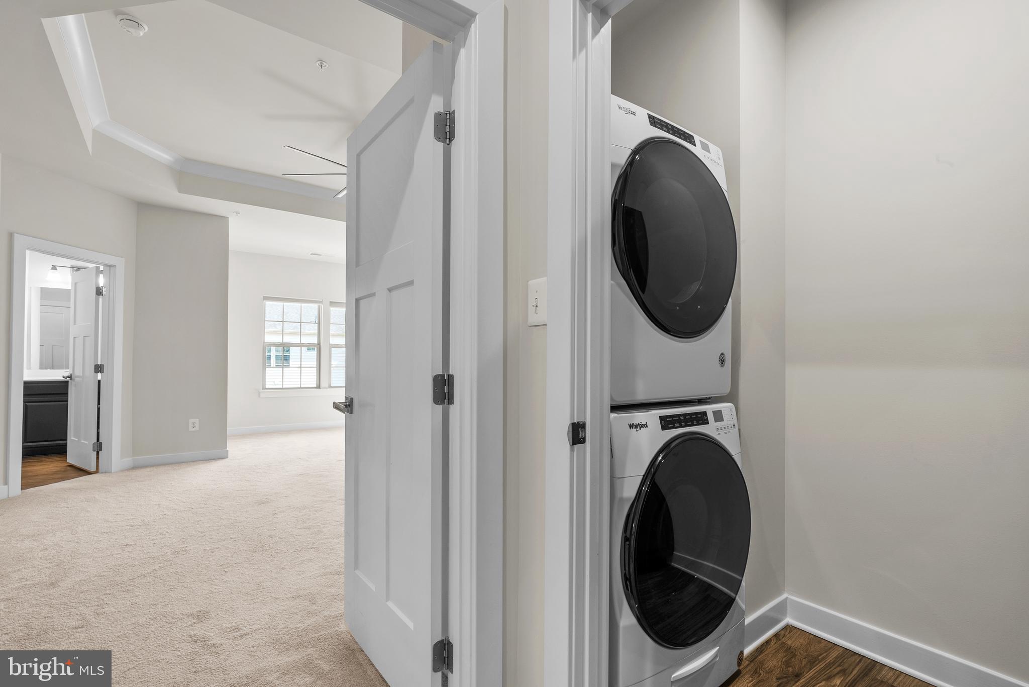 OAKDALE VILLAGE - Residential