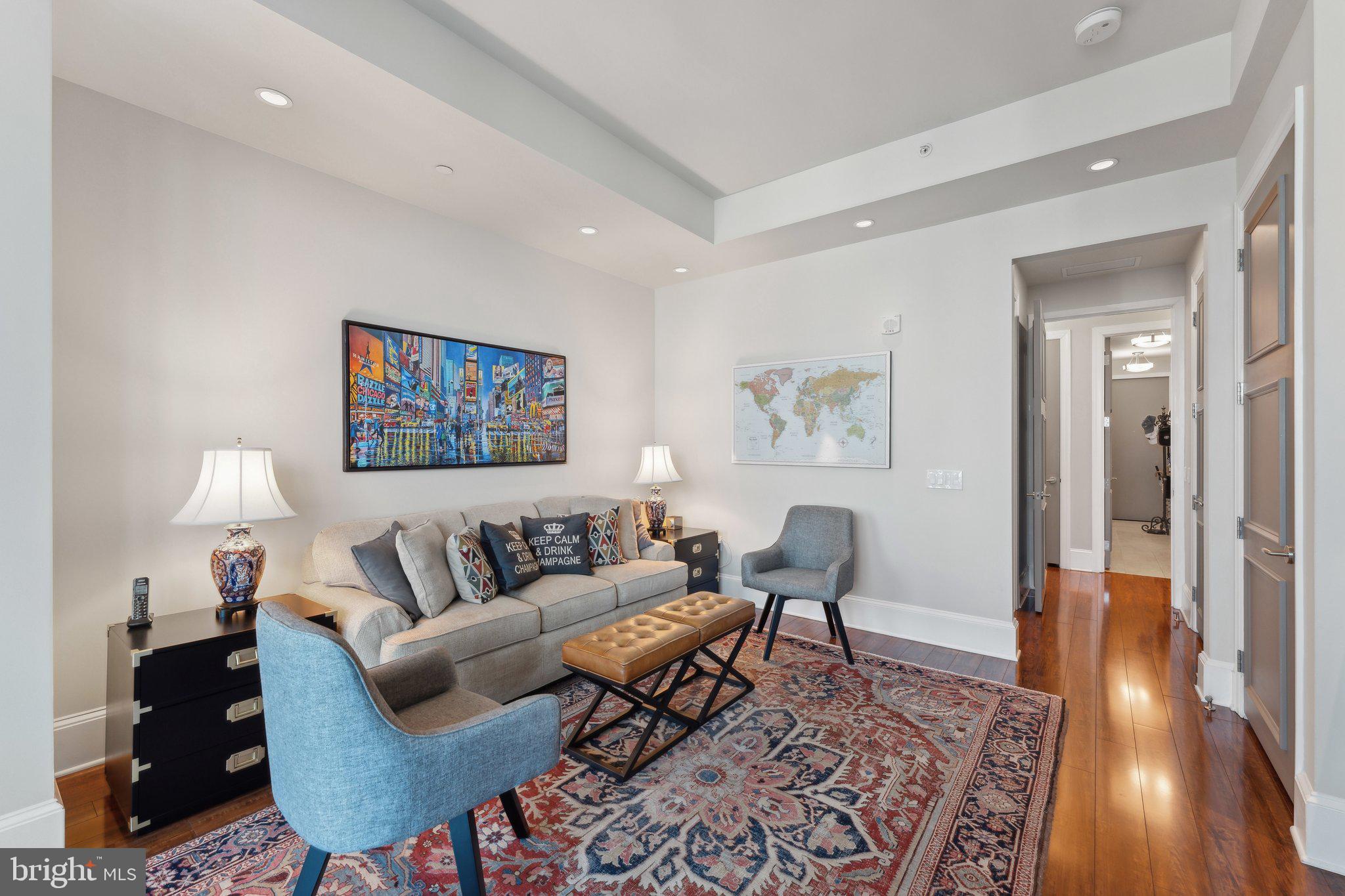 ROSSLYN - Residential