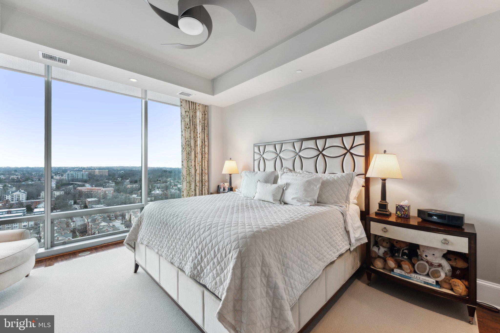 ROSSLYN - Residential