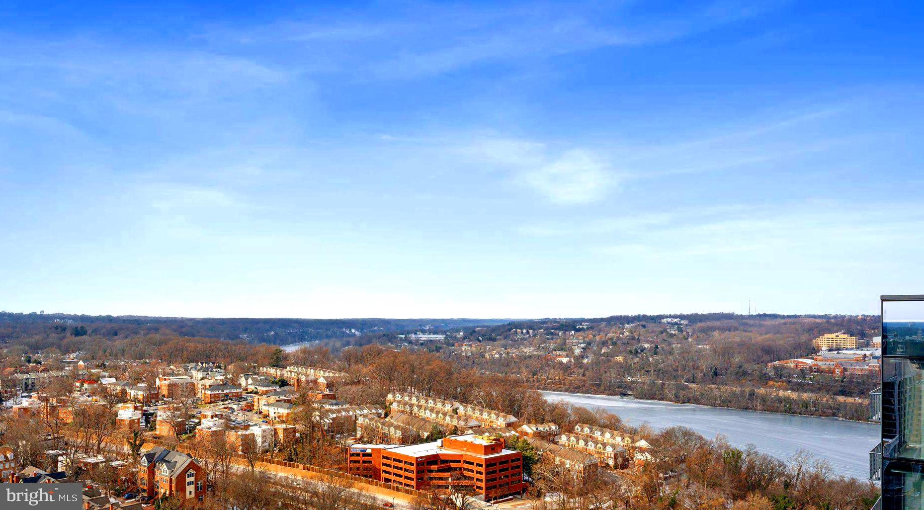 ROSSLYN - Residential