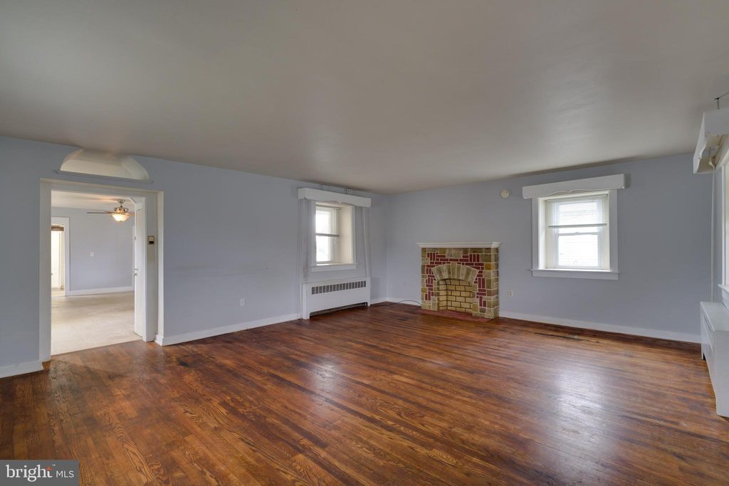 Photo of 2900 Lincoln Hwy E, Gordonville, PA 17529 (MLS # PALA2045538)