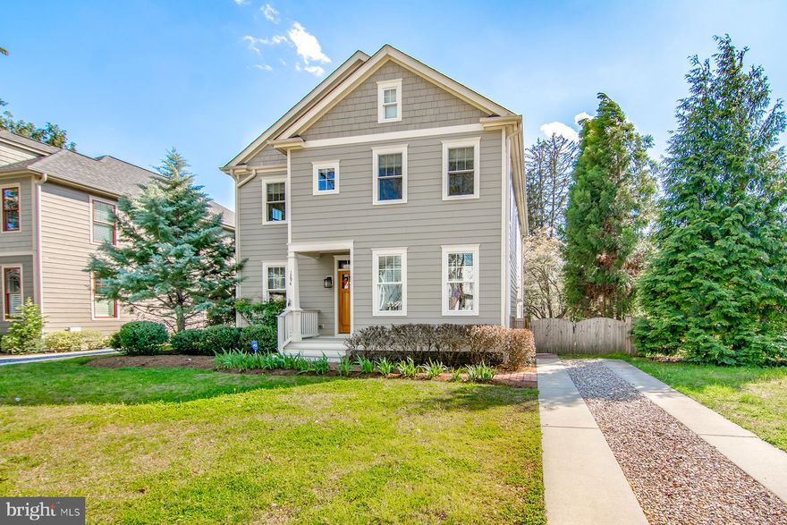 Absolutely BEAUTIFUL, custom Traynor built, craftsman home! Open concept with tall ceilings and loads of character. The home features 5 bedrooms, 3 full baths, a finished basement, granite counter tops, 42" wood cabinets, hardwood floors, crown molding, architectural light fixtures, 2nd floor laundry, professionally landscaped fenced yard. Wonderful deck for summer evenings. Located within walking distance of West Street and the new Annapolis Library. Neighborhood is great for anyone commuting to DC or Baltimore with easy access in and out. Bus stop located nearby. No thru-traffic. . . located at the end of a dead end street. GOOD CREDIT AND INCOME MANDATORY.