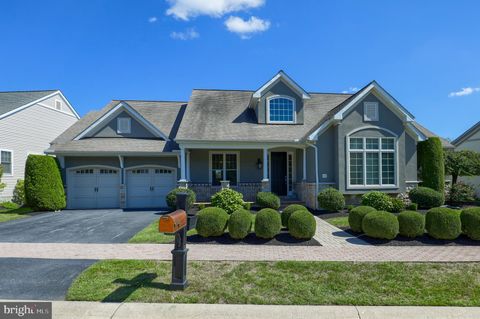 Photo of 628 DORSET ST, LITITZ, PA 17543 (MLS # PALA2040676)