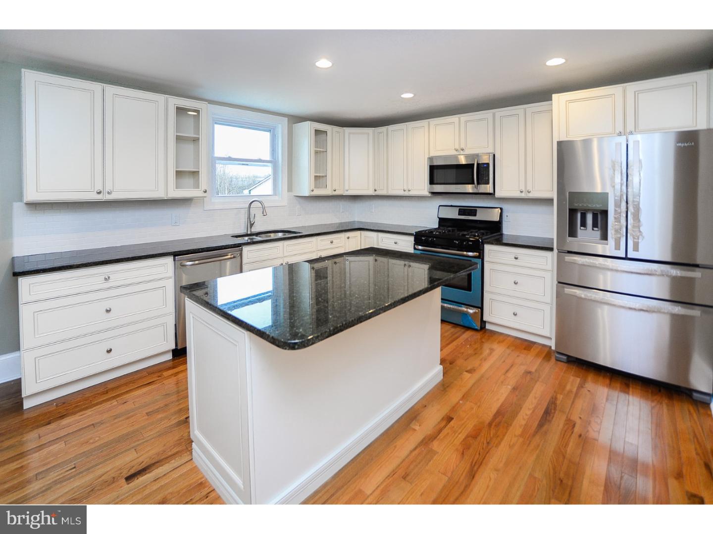 CONSHOHOCKEN - Residential