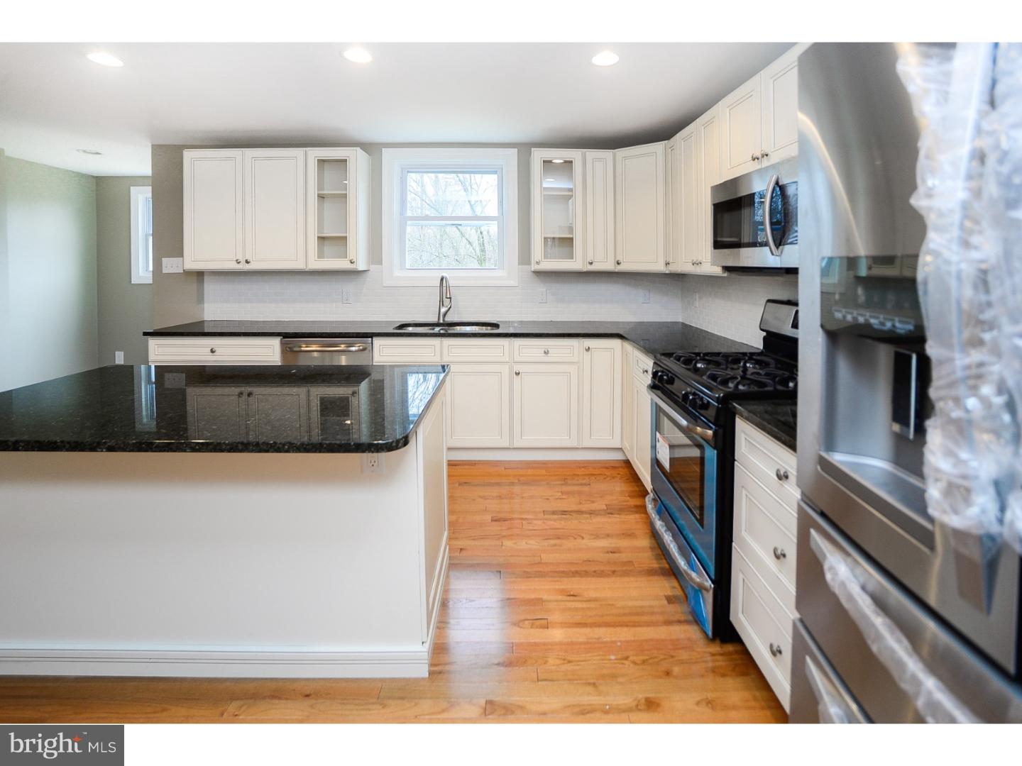 CONSHOHOCKEN - Residential