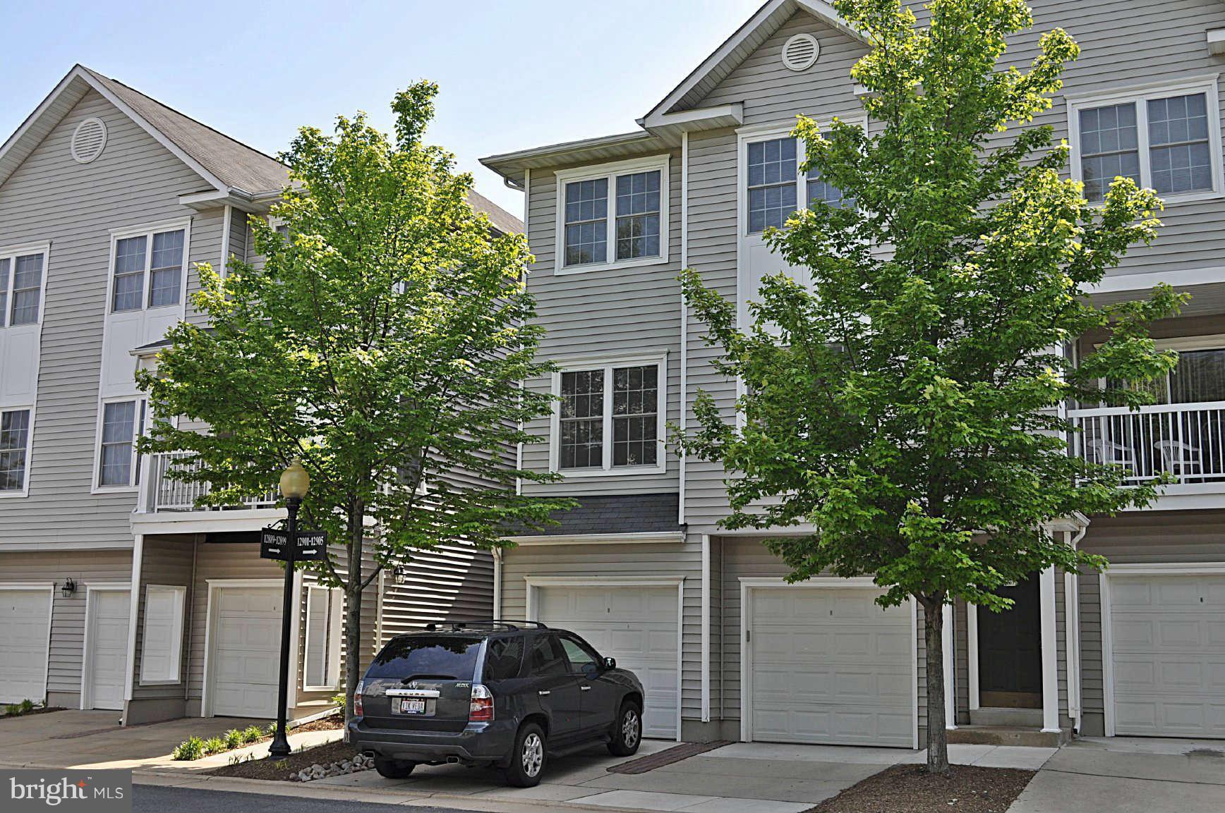 GATES OF FAIR LAKES - Residential Lease