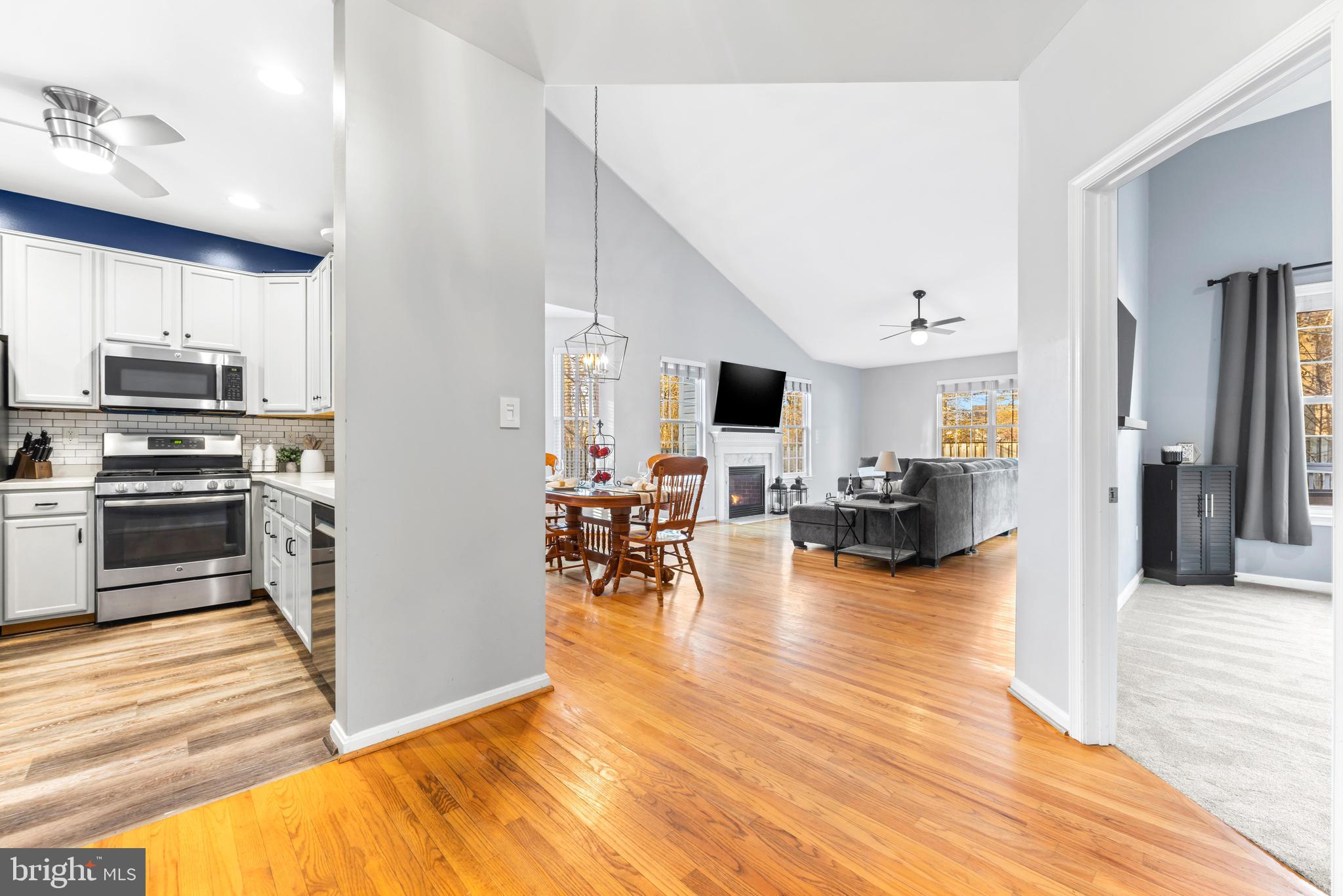 CLAYBORNE WOODS - Residential