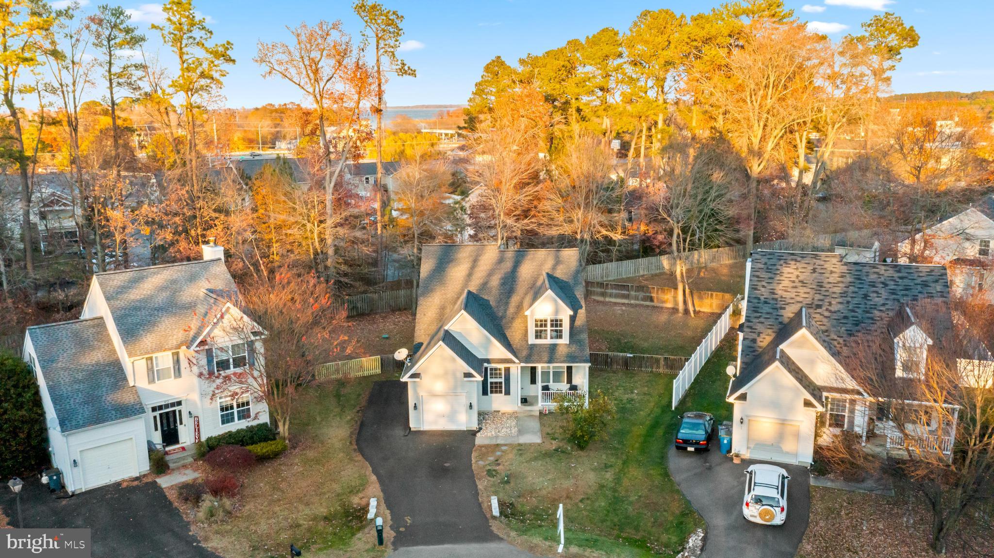 CLAYBORNE WOODS - Residential