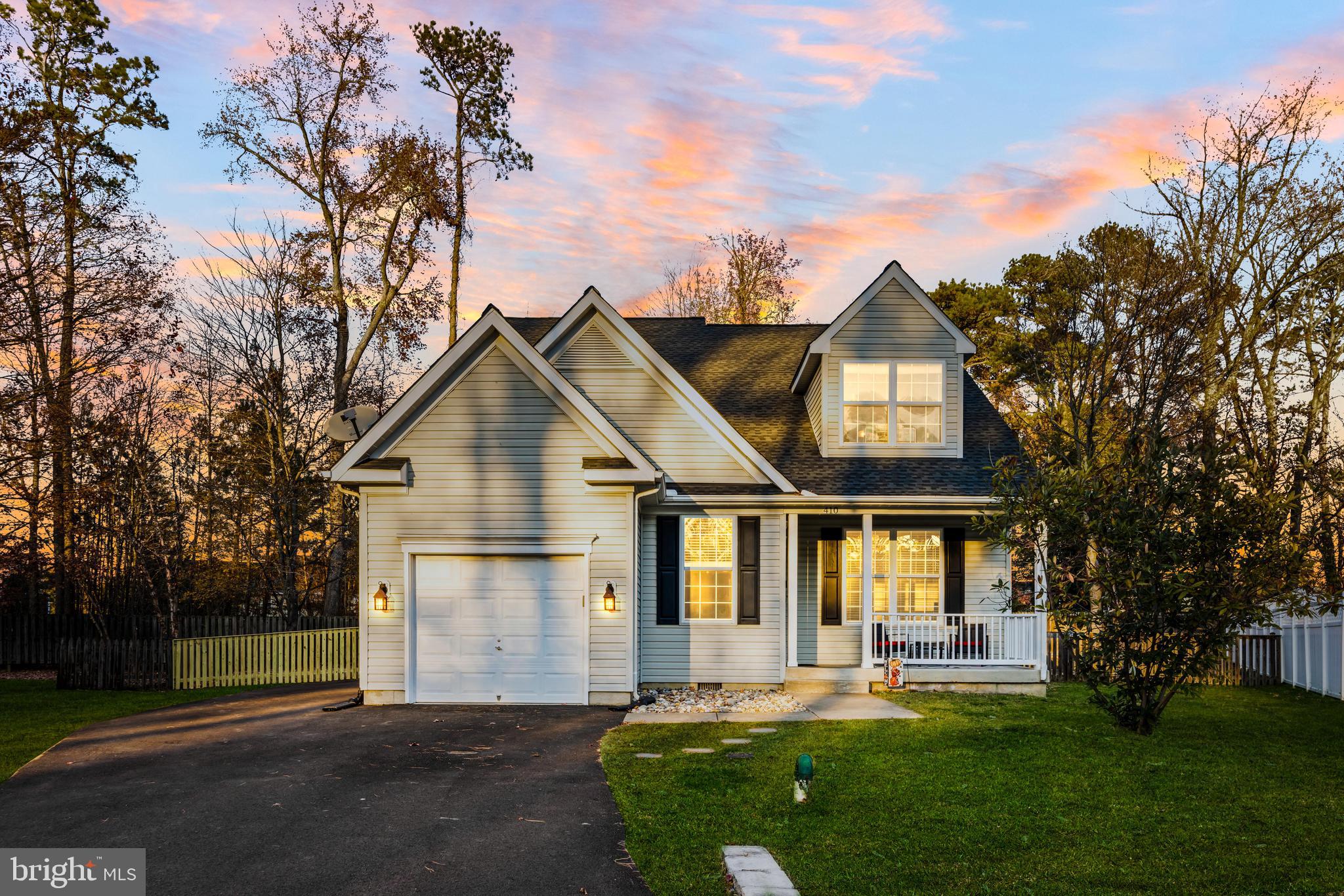 CLAYBORNE WOODS - Residential