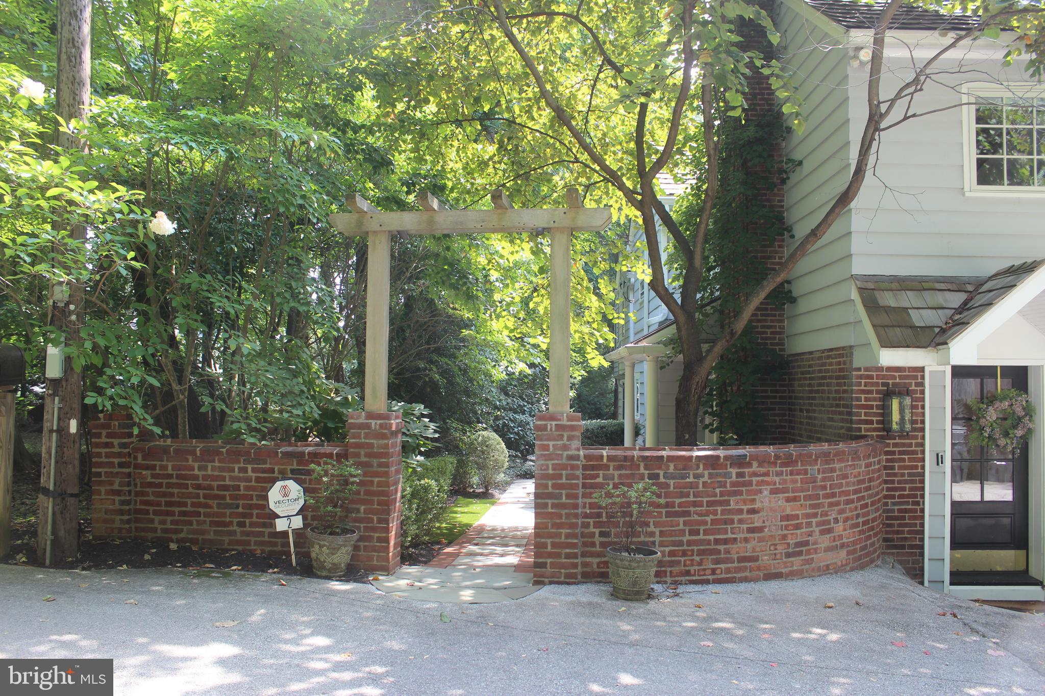 STRAFFORD VILLAGE - Residential