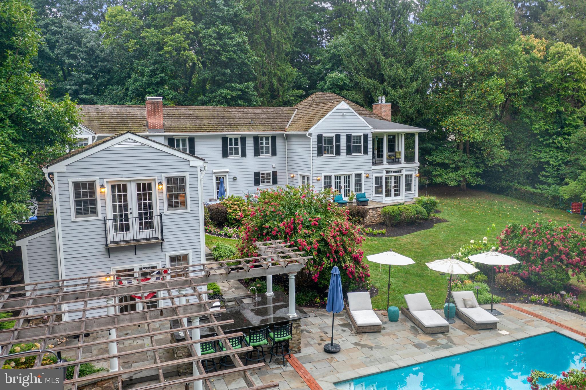 STRAFFORD VILLAGE - Residential