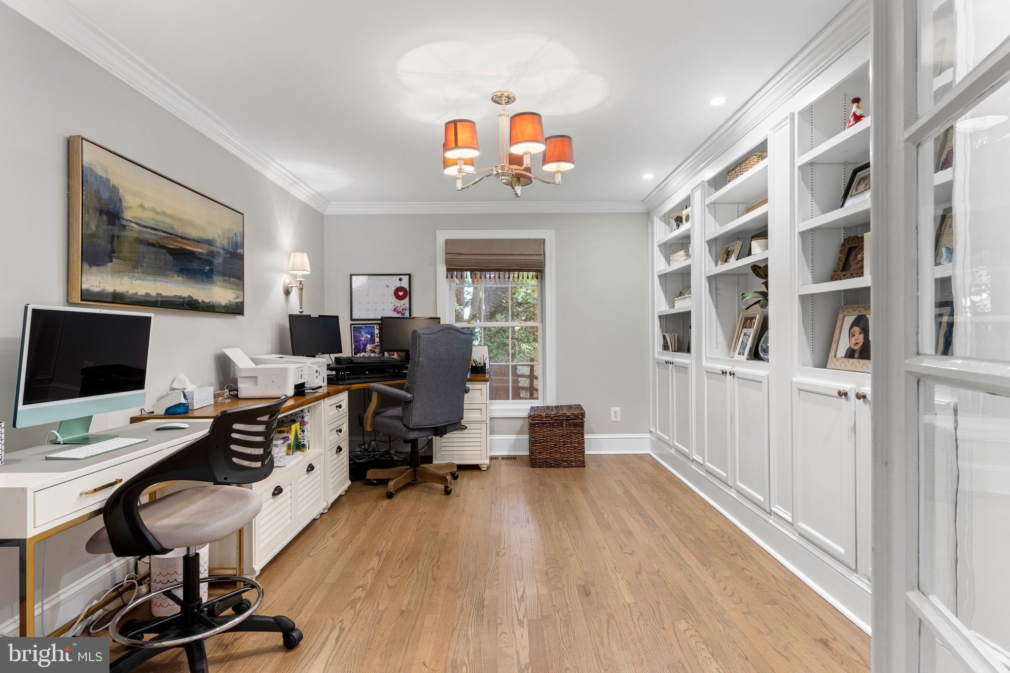 STRAFFORD VILLAGE - Residential