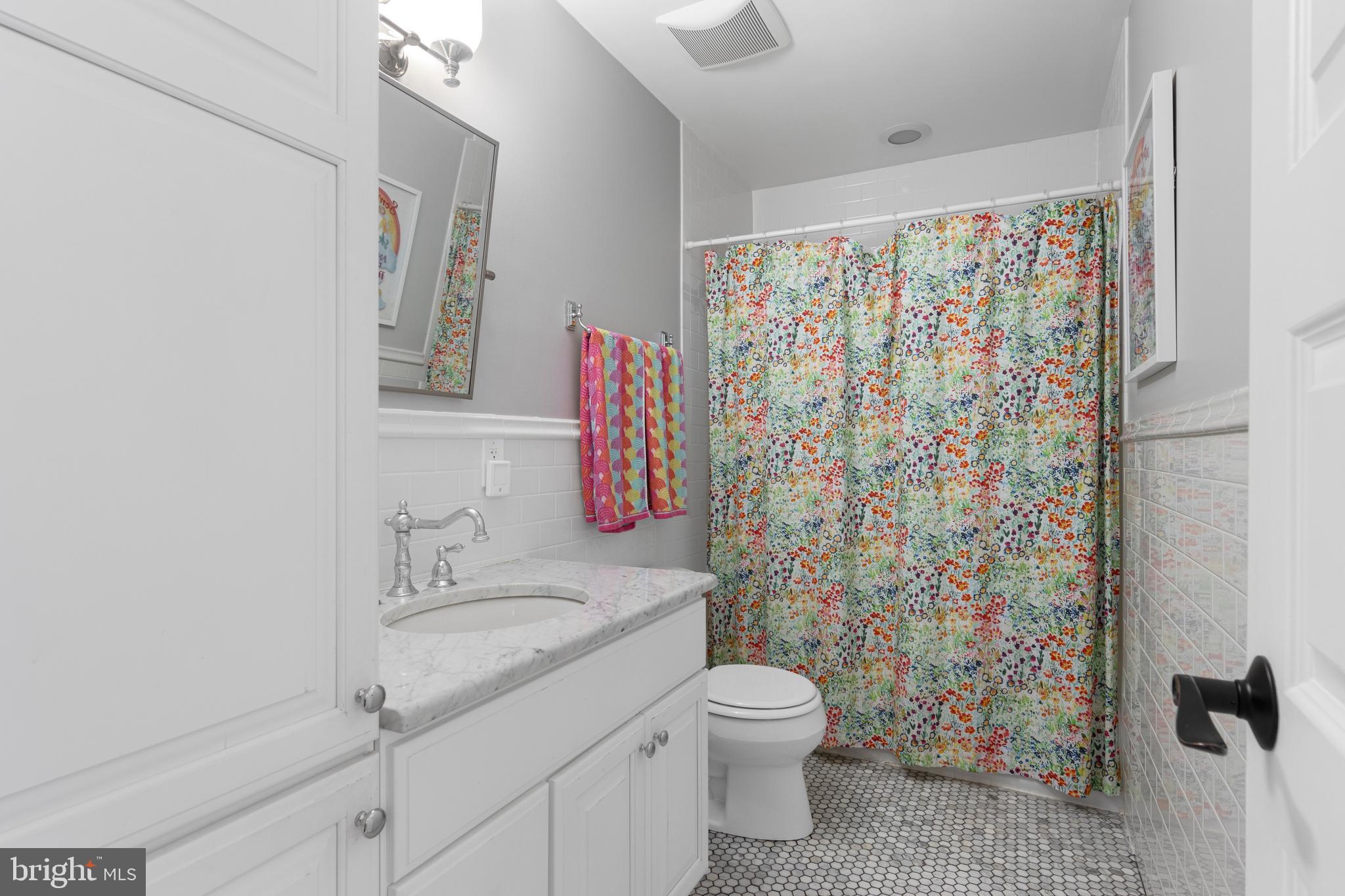 STRAFFORD VILLAGE - Residential