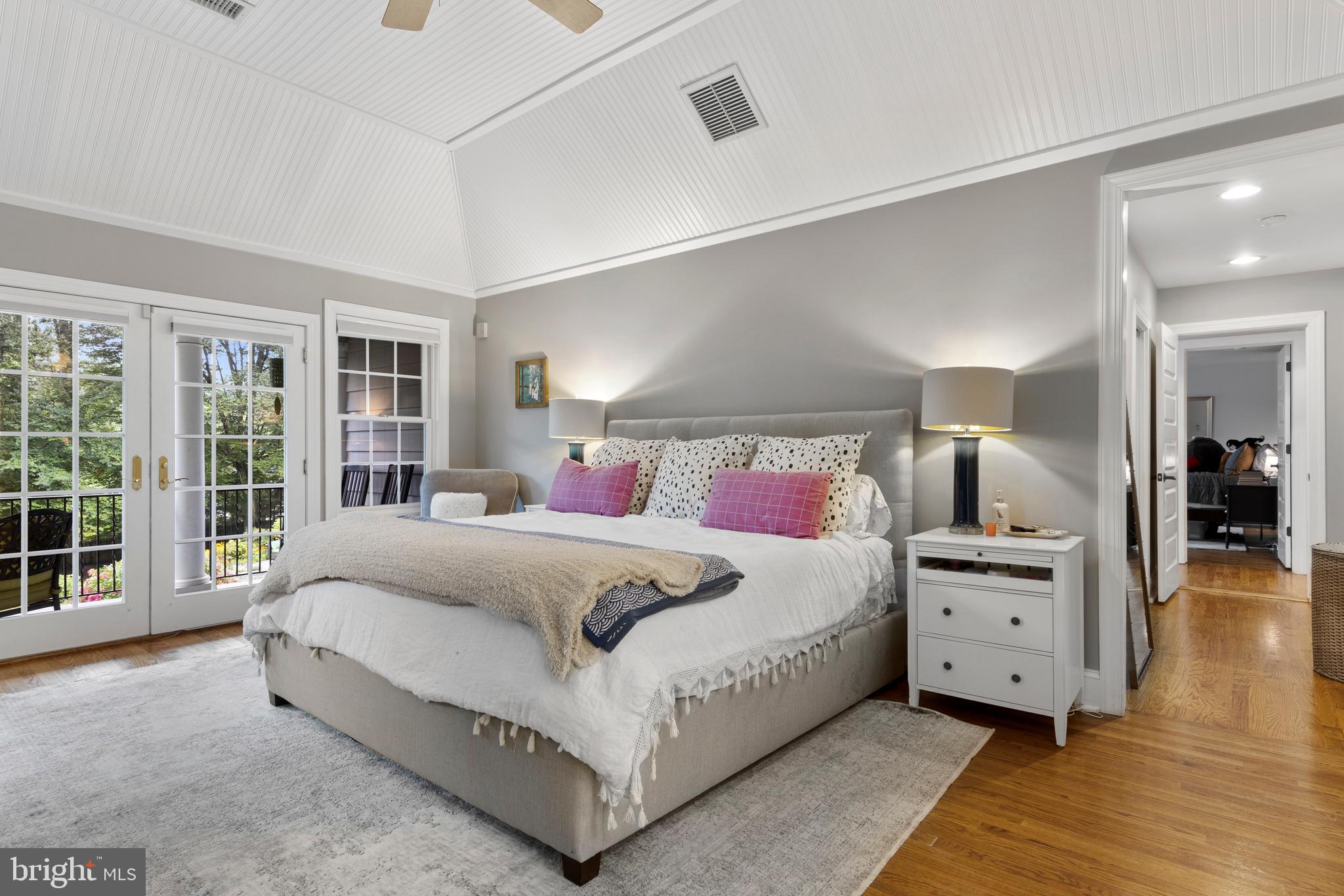 STRAFFORD VILLAGE - Residential