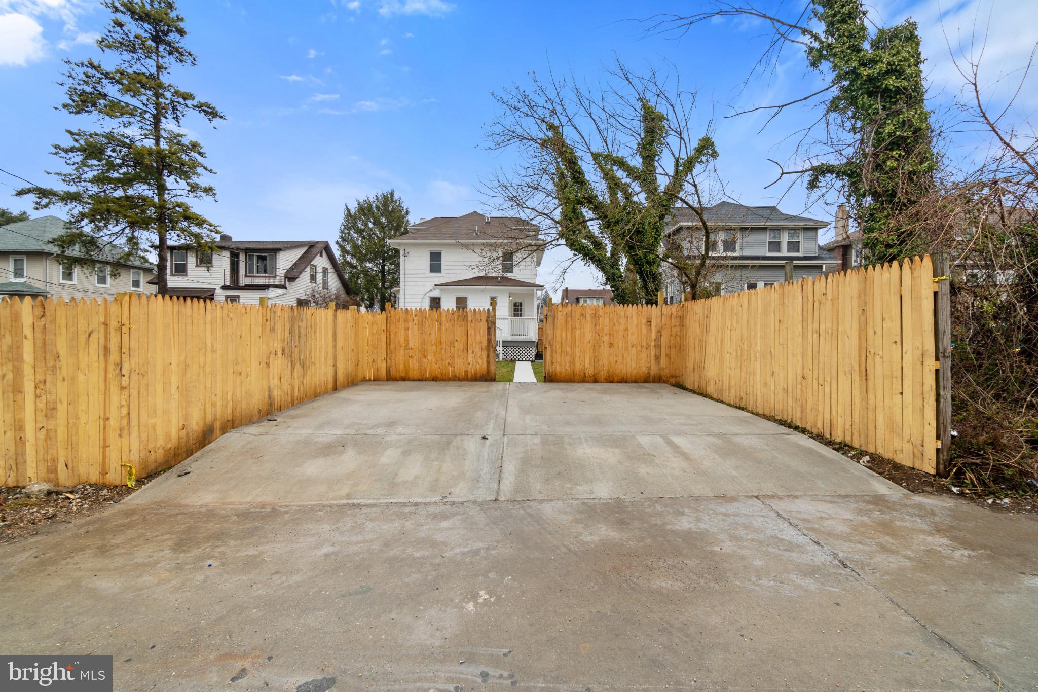 FOREST PARK - Residential