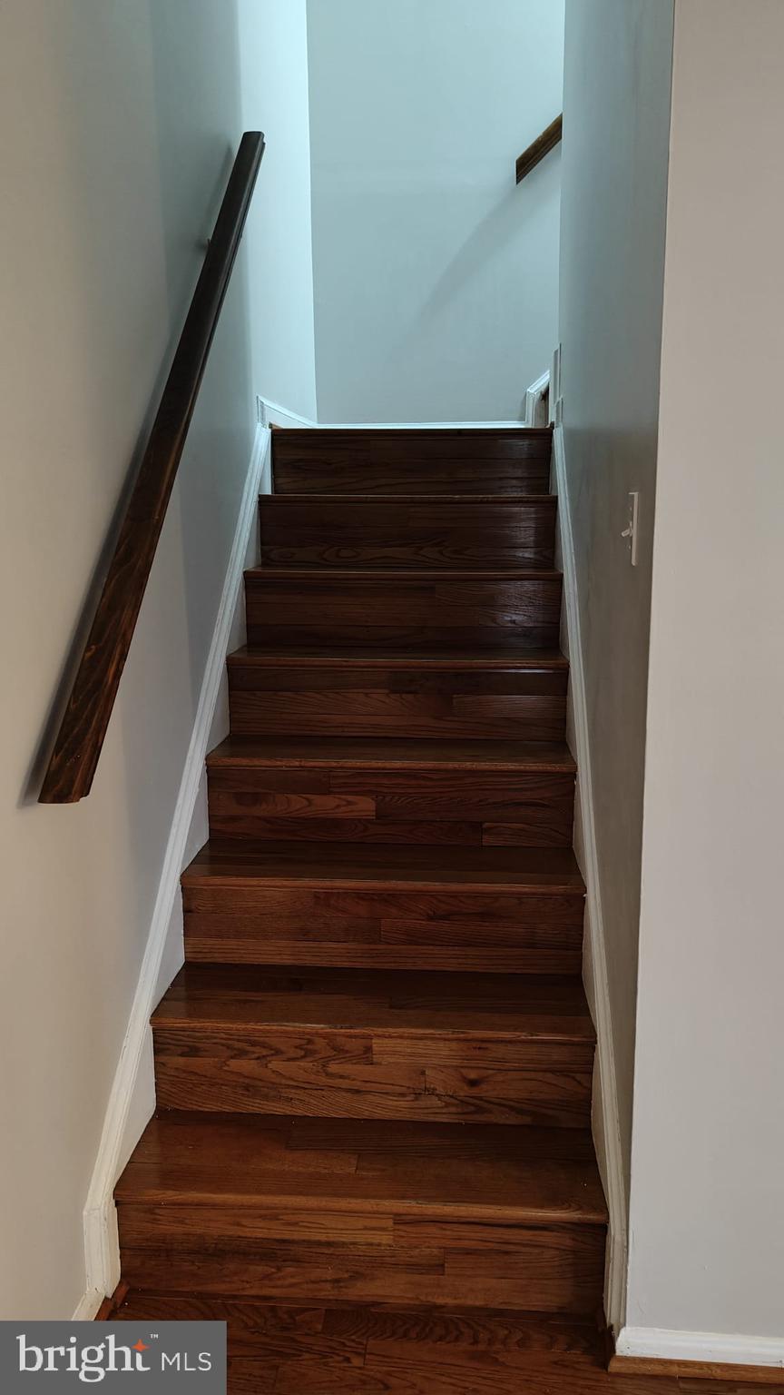 WHISKEY BOTTOM - Residential Lease