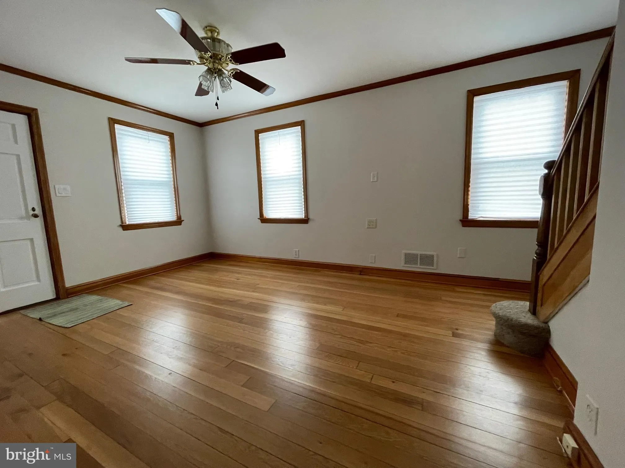 Pennsville, New Jersey 08070, United States, 4 Bedrooms Bedrooms, ,2 BathroomsBathrooms,Residential,Pending,15694