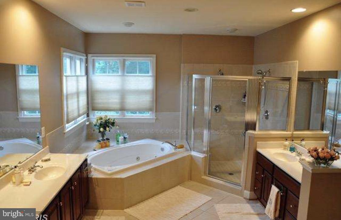 CARIS GLENNE - Residential Lease