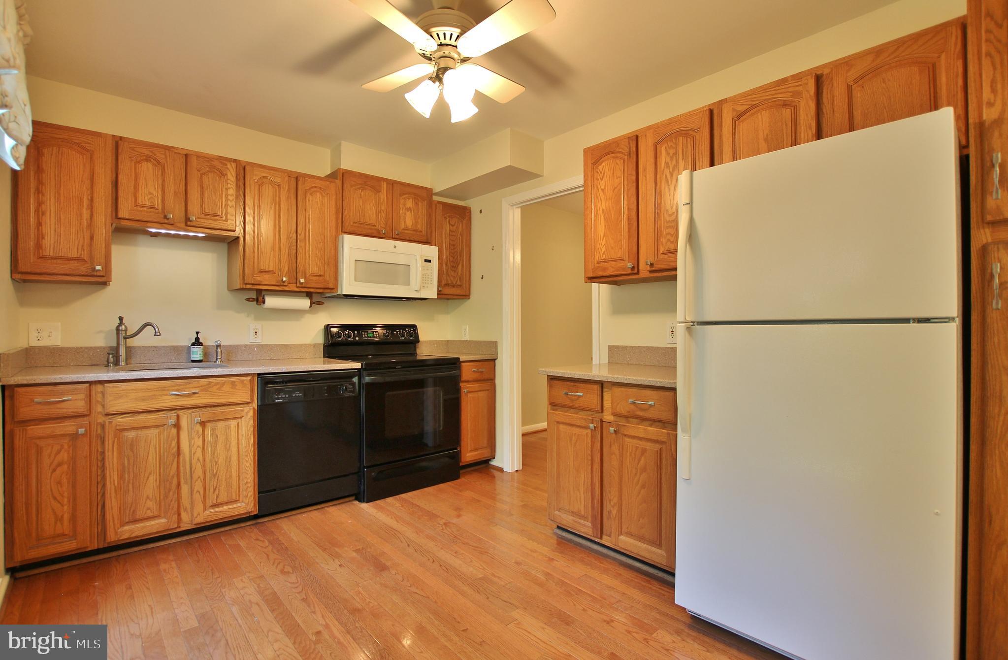 LAKE BRADDOCK - Residential Lease