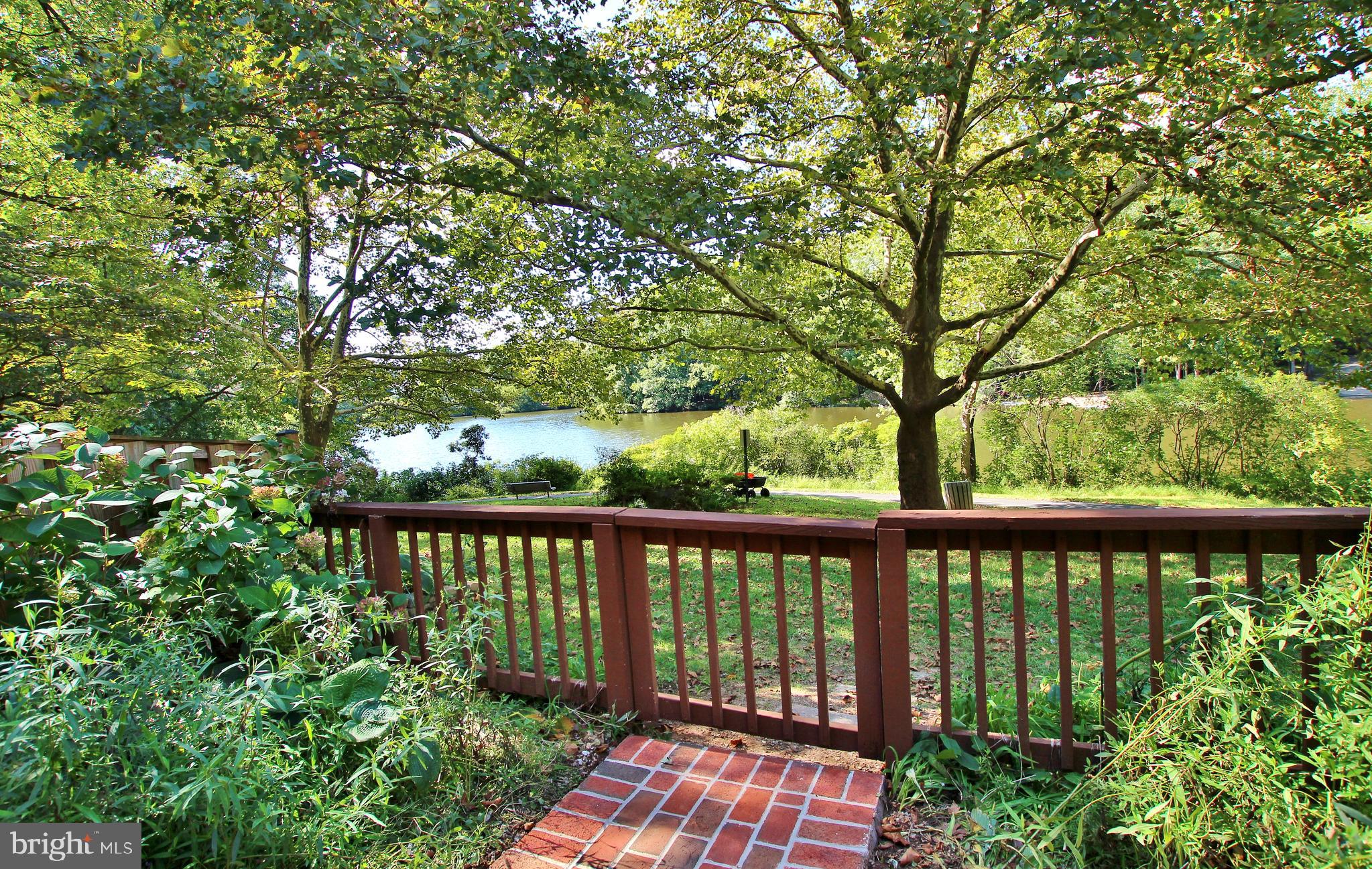 LAKE BRADDOCK - Residential Lease