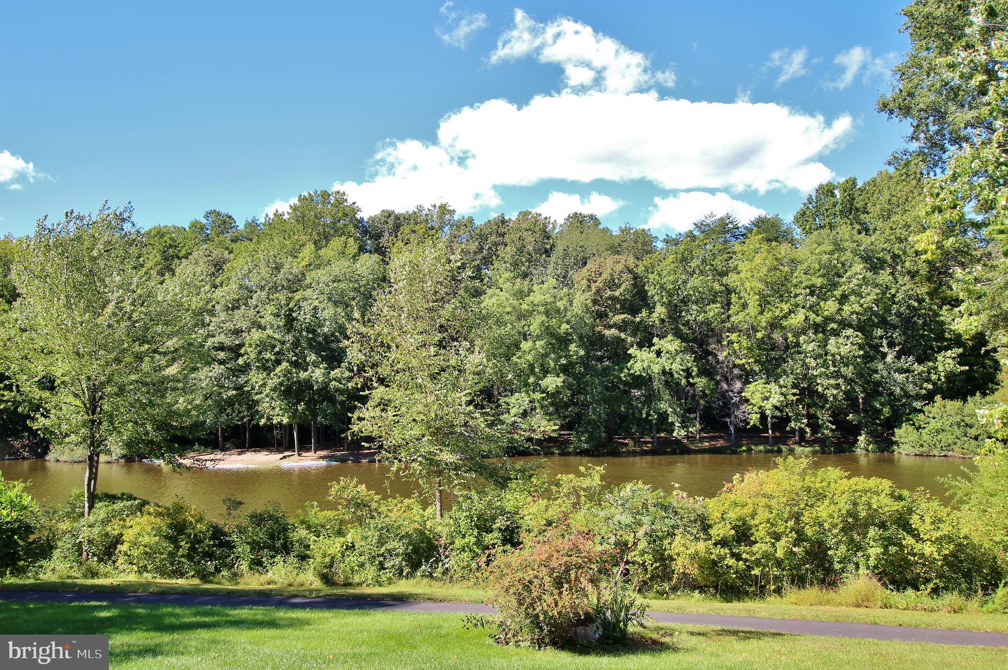 LAKE BRADDOCK - Residential Lease