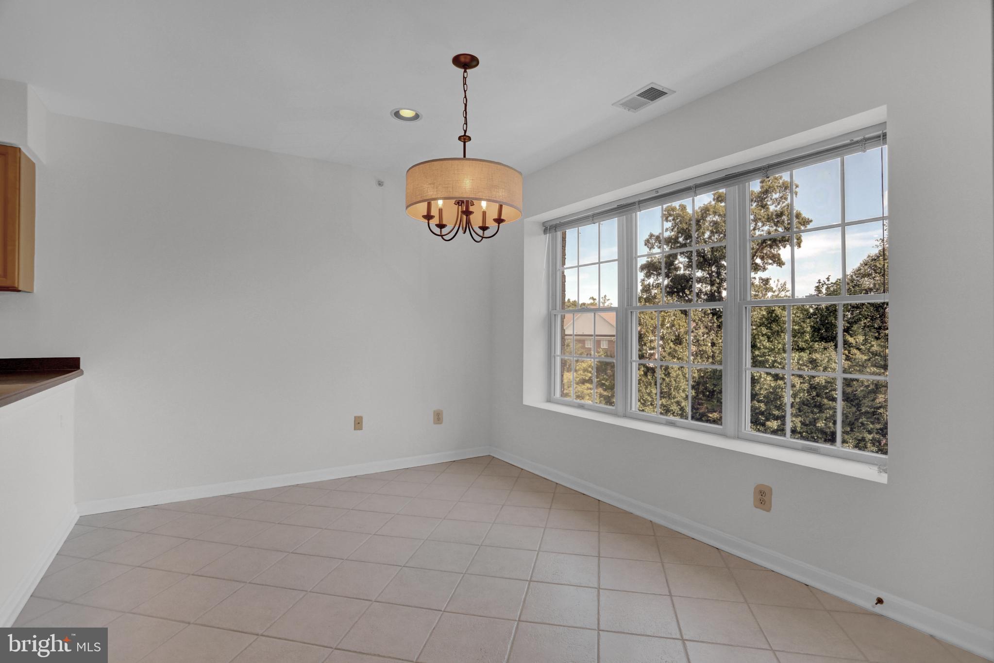 STRAFFAN CONDOS - Residential