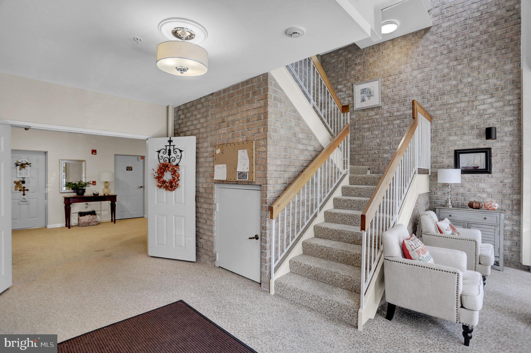 STRAFFAN CONDOS - Residential