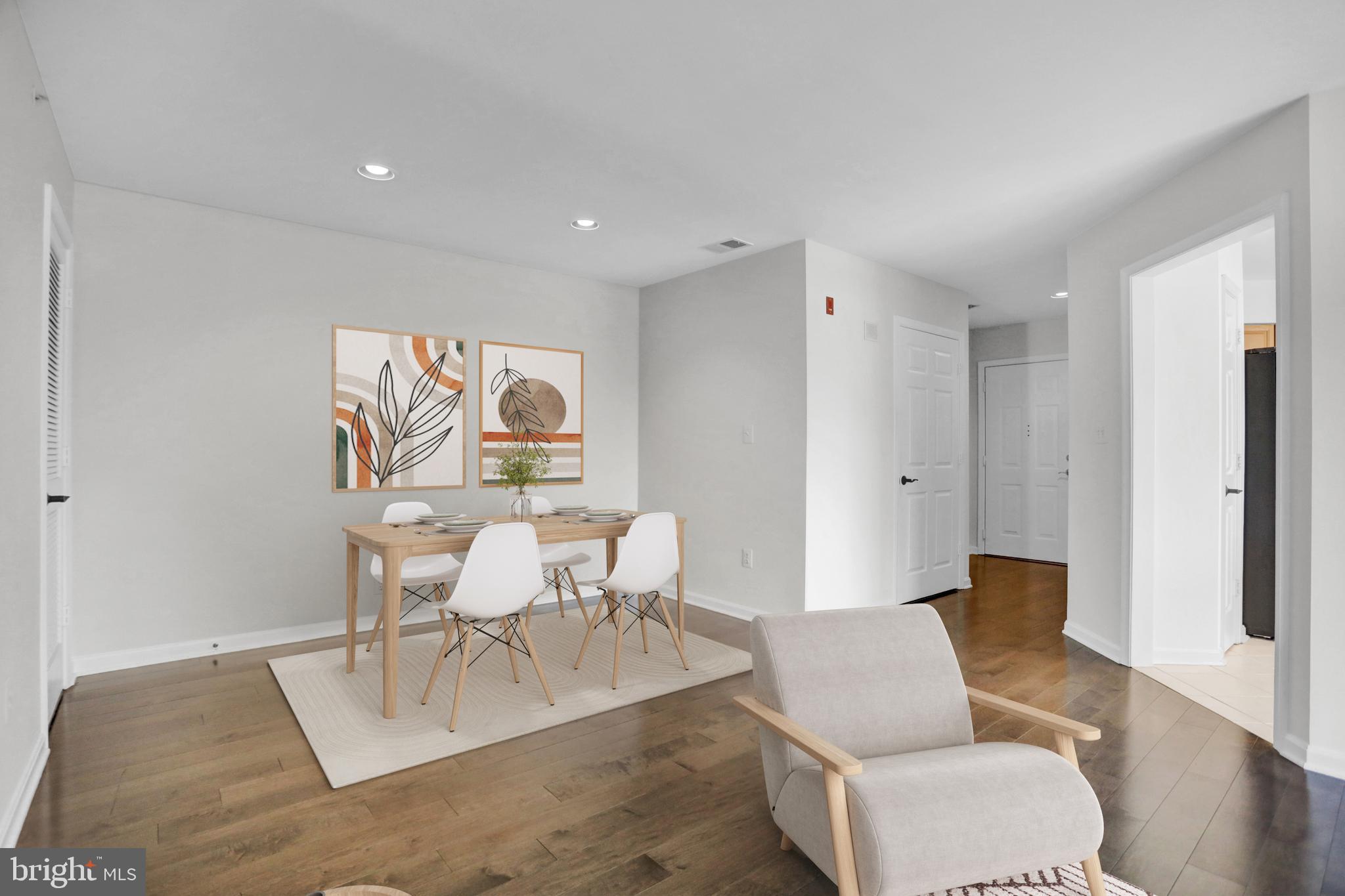 STRAFFAN CONDOS - Residential