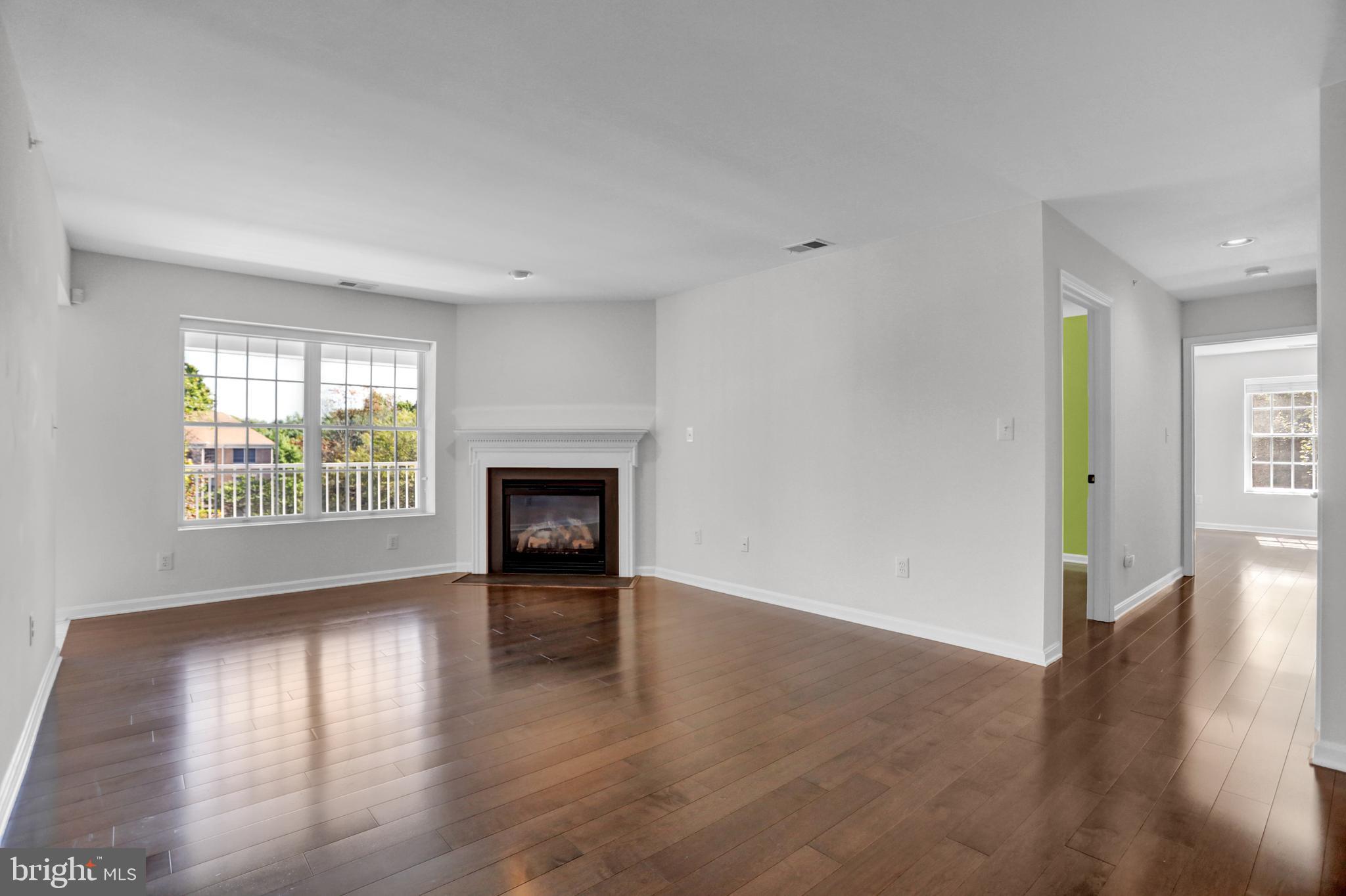 STRAFFAN CONDOS - Residential