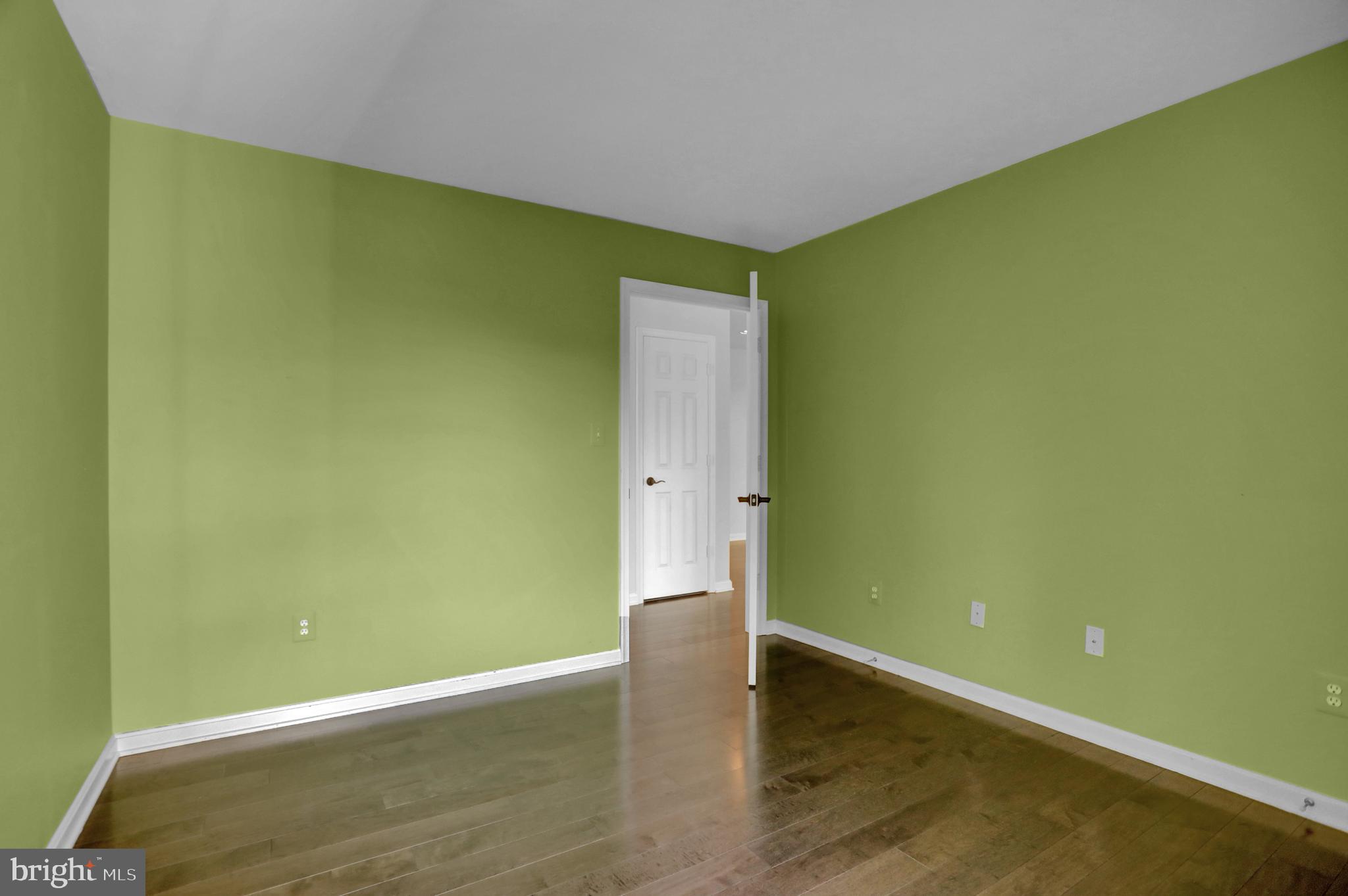 STRAFFAN CONDOS - Residential