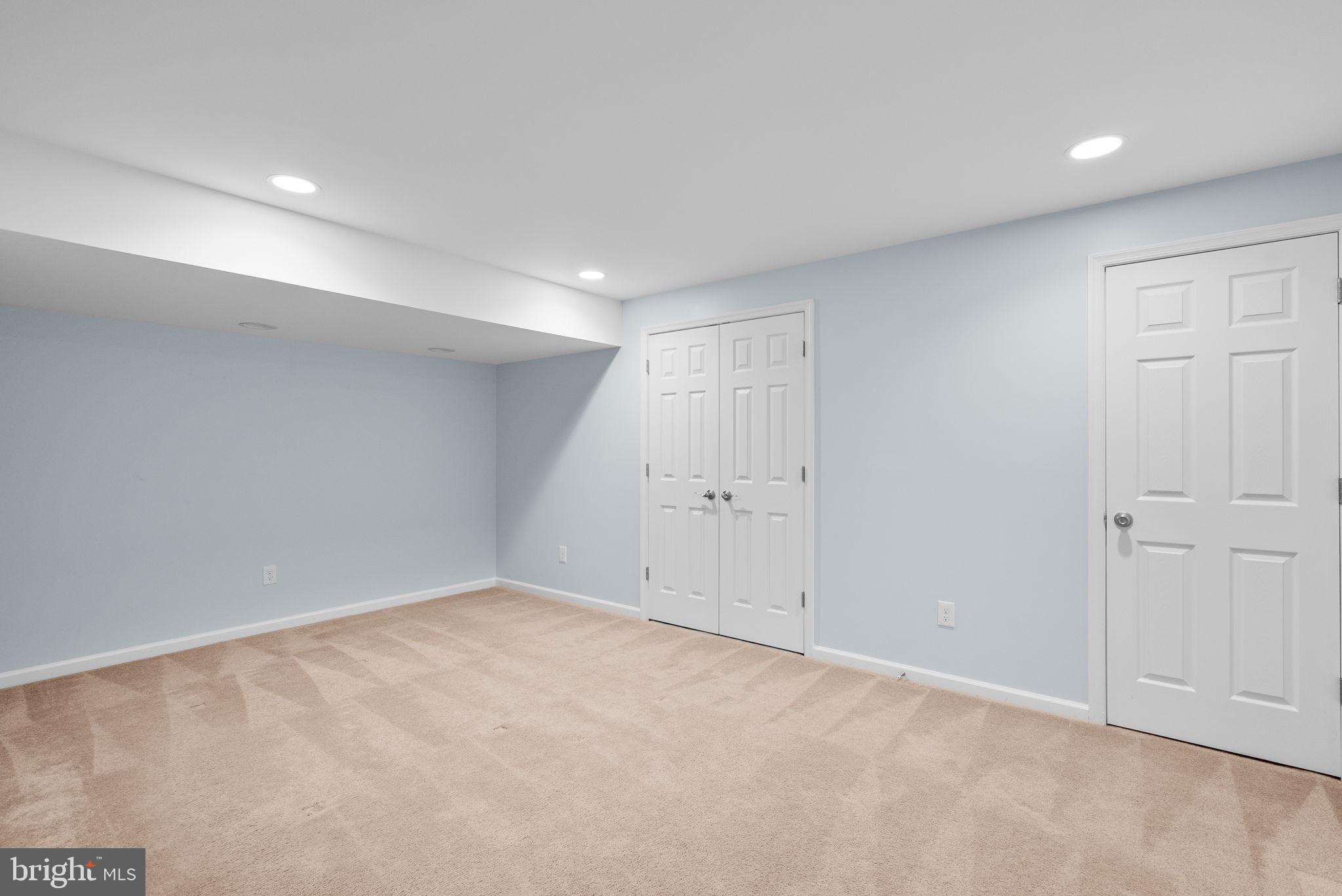 SYLVAN WOODS - Residential