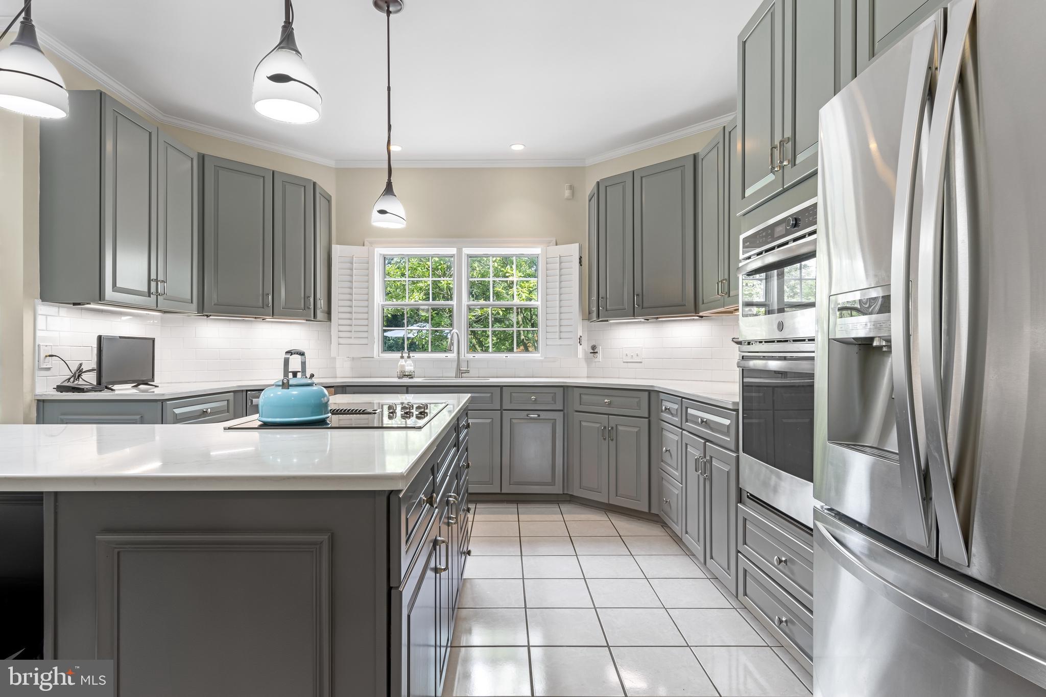 ROYALWOOD ESTATES - Residential